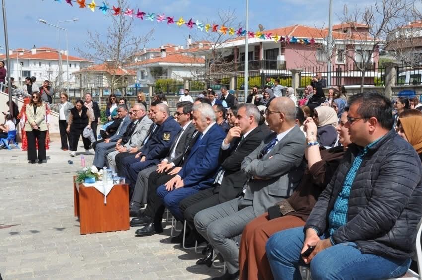 Çeşme’de Nevruz Coşkusu (1)