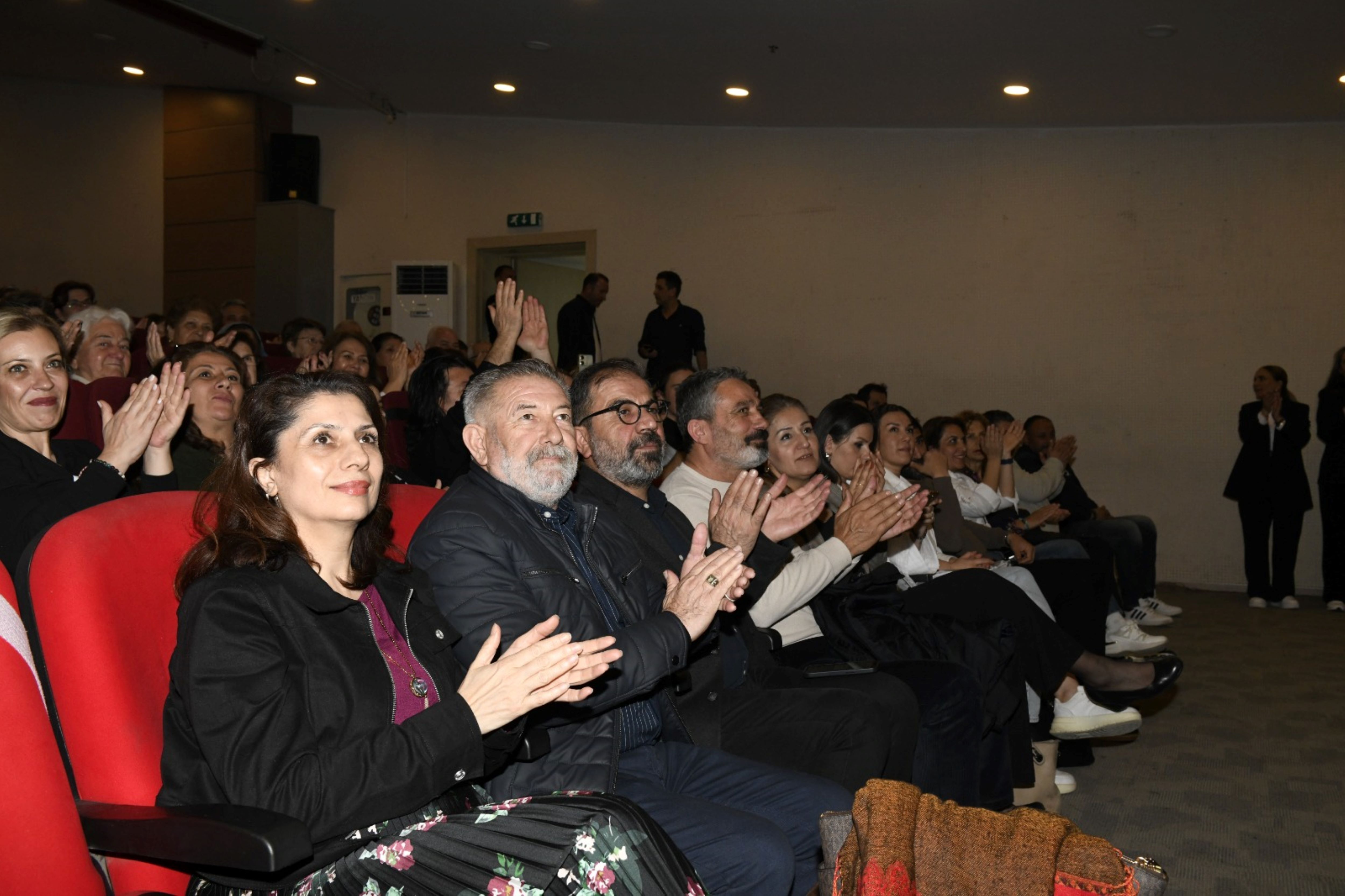 Çiğli’de Anadolu Rock Ezgileriyle Nostalji Dolu Gece (1)