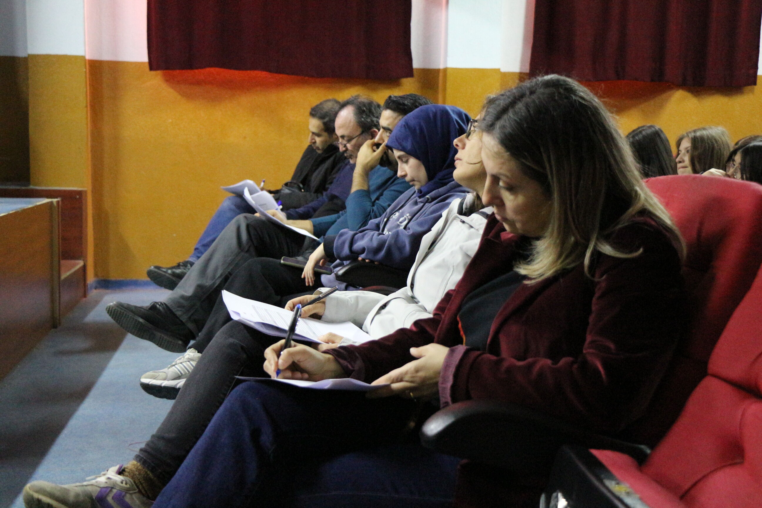 Doğrular Fikirlerin Çarpışmasından Ortaya Çıkar (2)-1