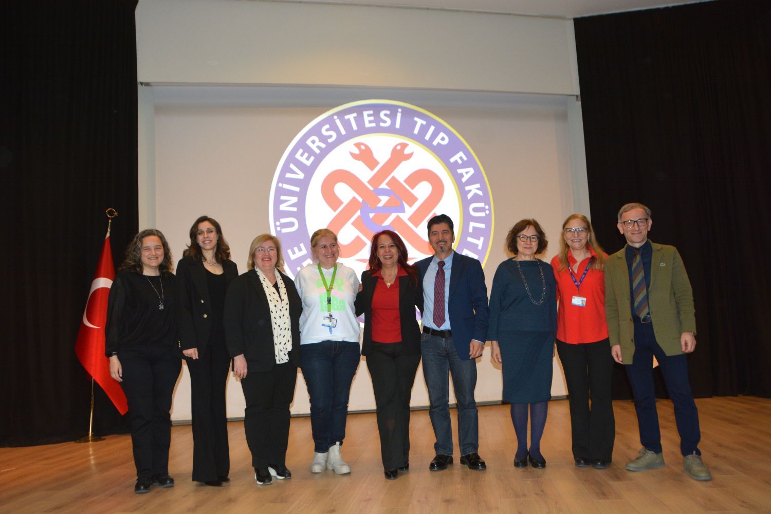 Ege Geriatri Derneğinden “Yaşlıya Saygı Haftası” Paneli (7)