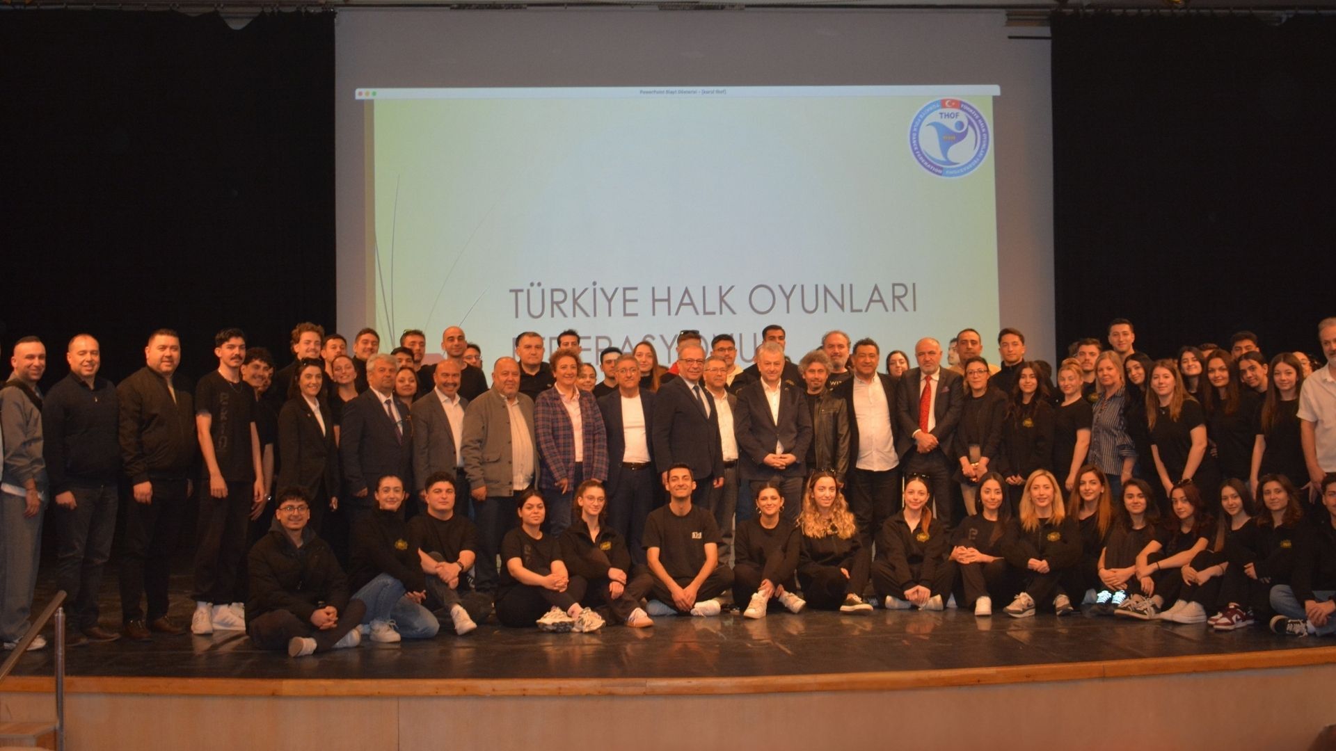 Ege Üniversitesi’nde Halk Oyunları Rüzgarı (2)