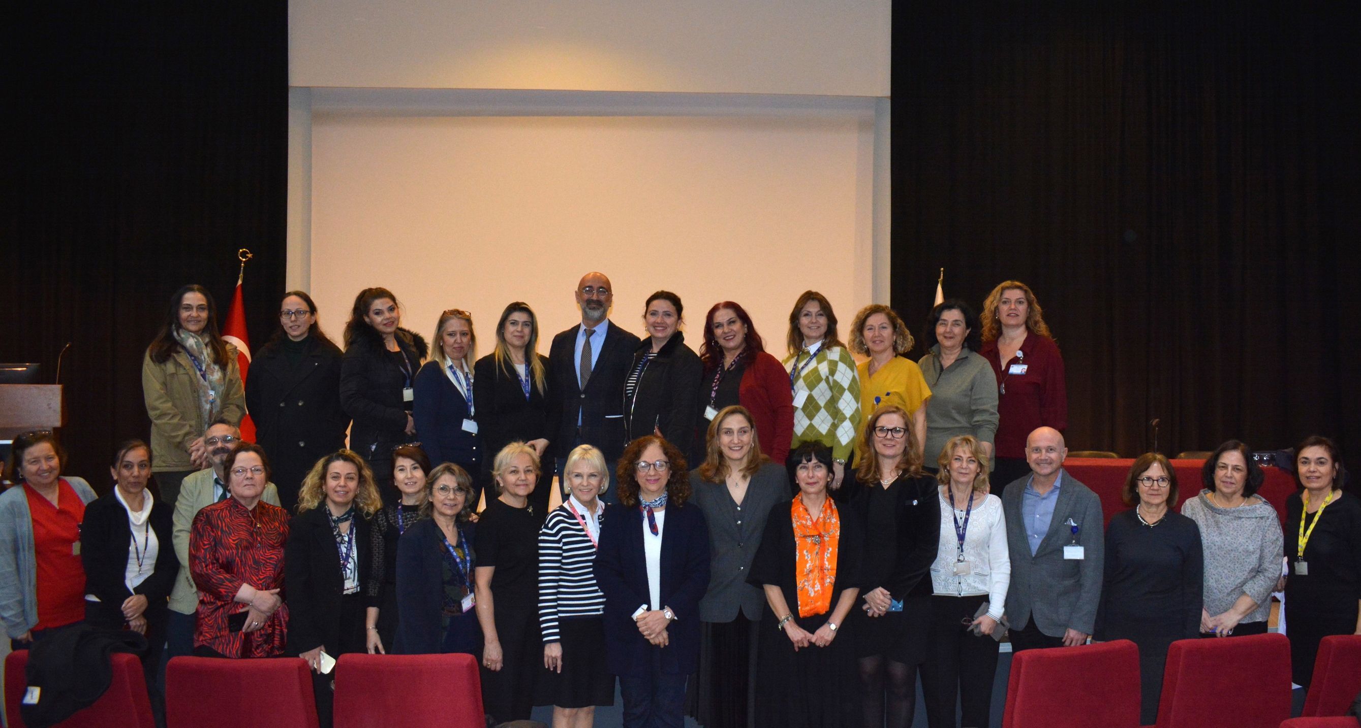 Eütf’de ‘Türk Seramik Sanatında Kadın İmgesi’ Söyleşisi Düzenlendi (4)