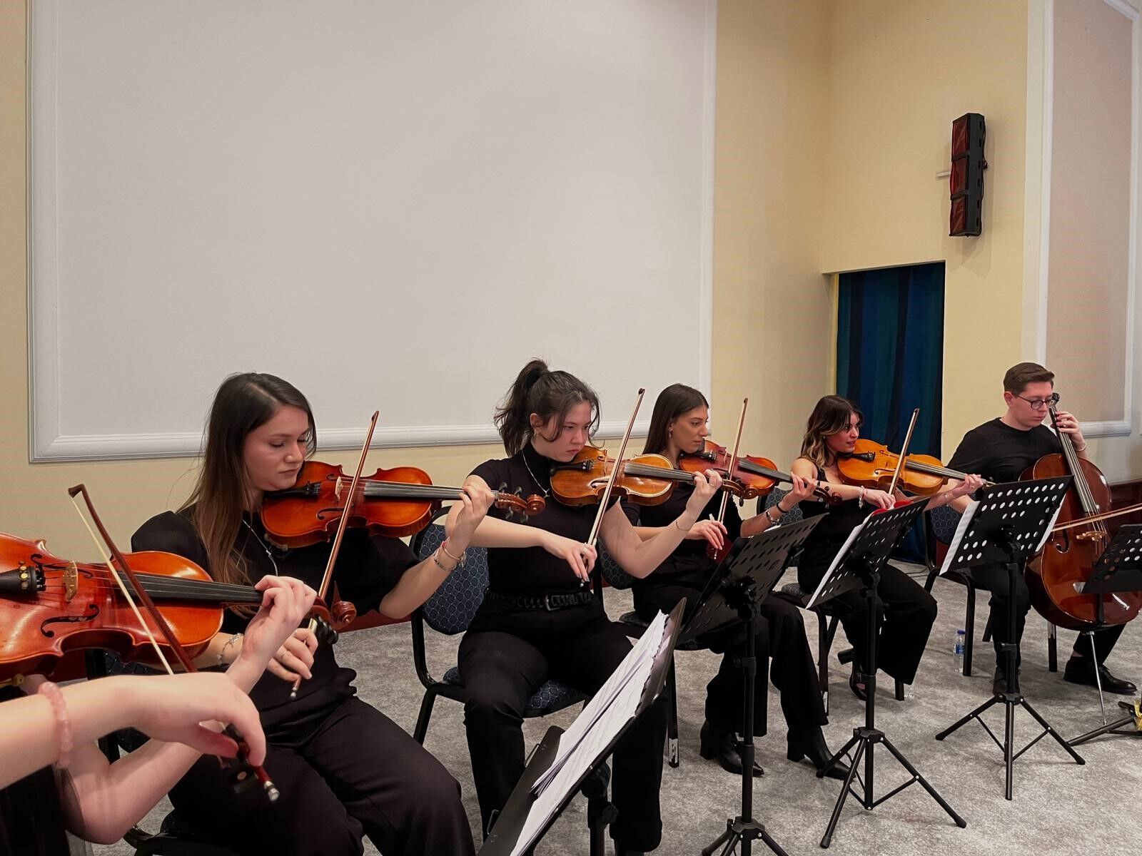 Gençlerden Çınarlara Bayram Hediyesi (4)