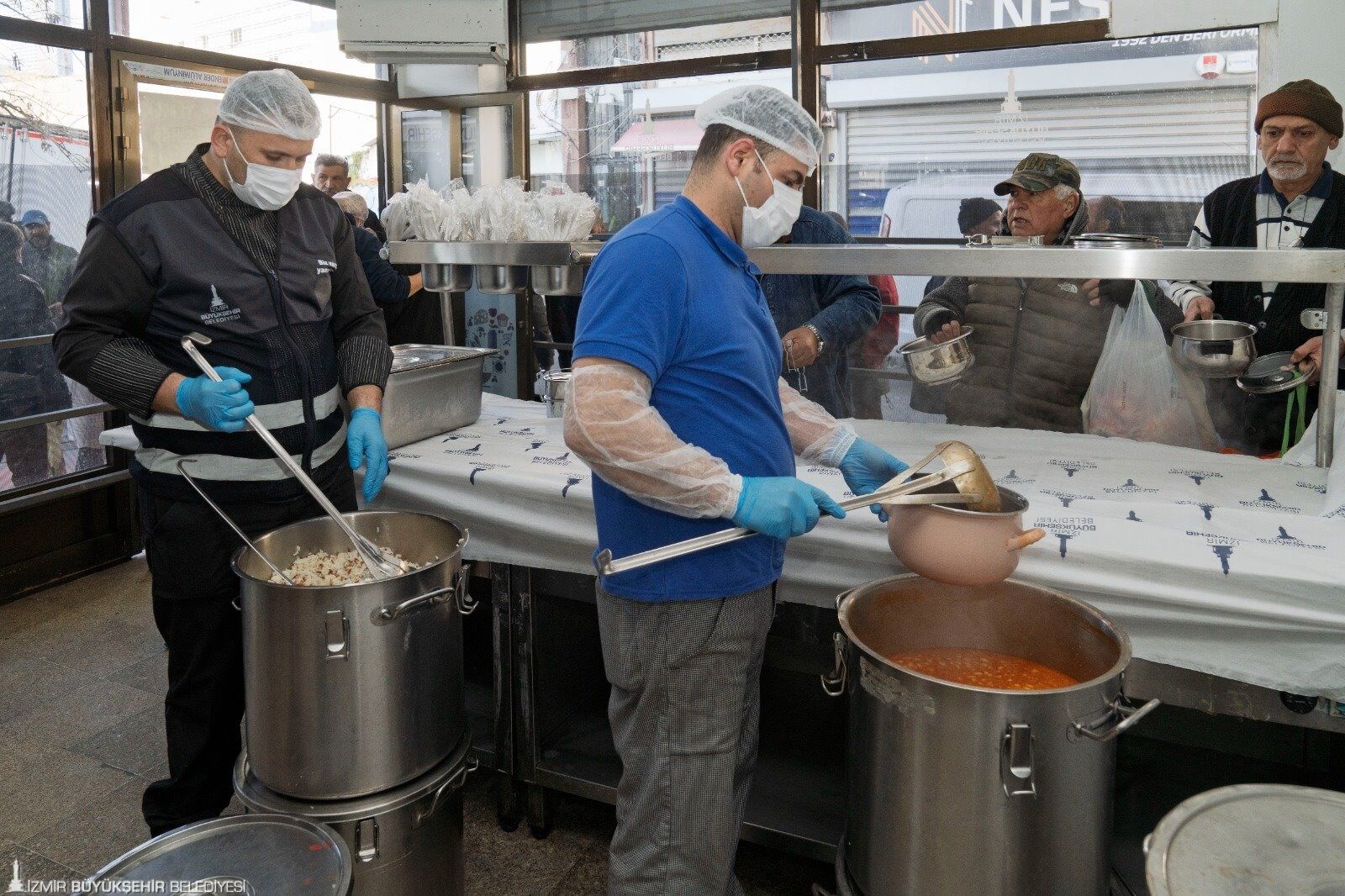 İki Yılda Yüz Binlerce Haneye Dokunuldu 33