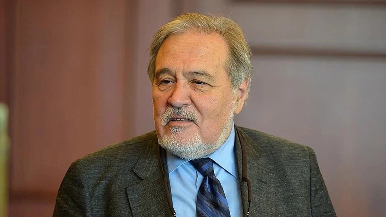 İlber Ortaylı 5 Gündür Yoğun Bakımda Ailesinden Ilk Açıklama! (2)