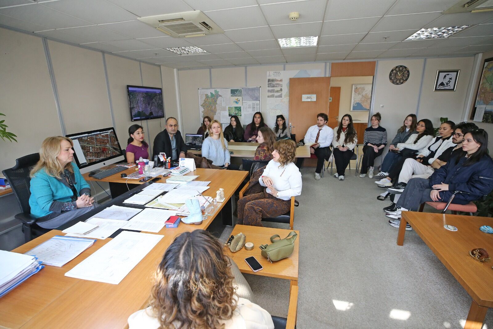 İyte Öğrencileri Karşıyaka Için Sürdürülebilir Konut Fikirleri Üretiyor (1)