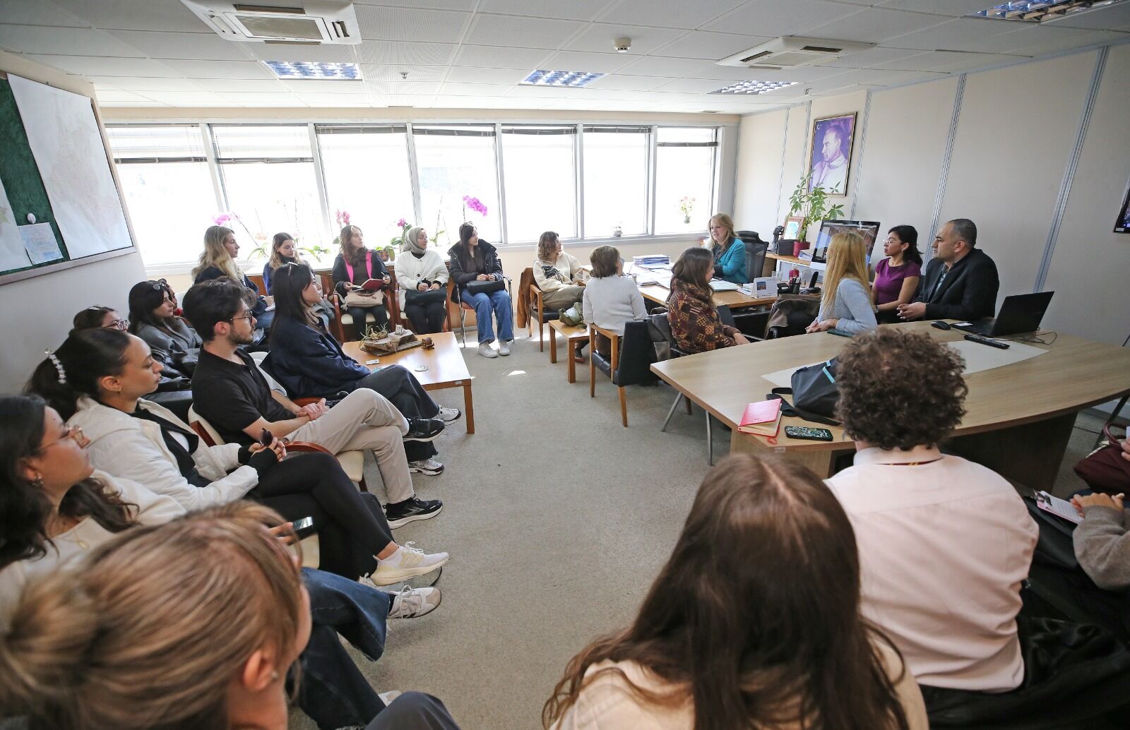 İyte Öğrencileri Karşıyaka Için Sürdürülebilir Konut Fikirleri Üretiyor (3)