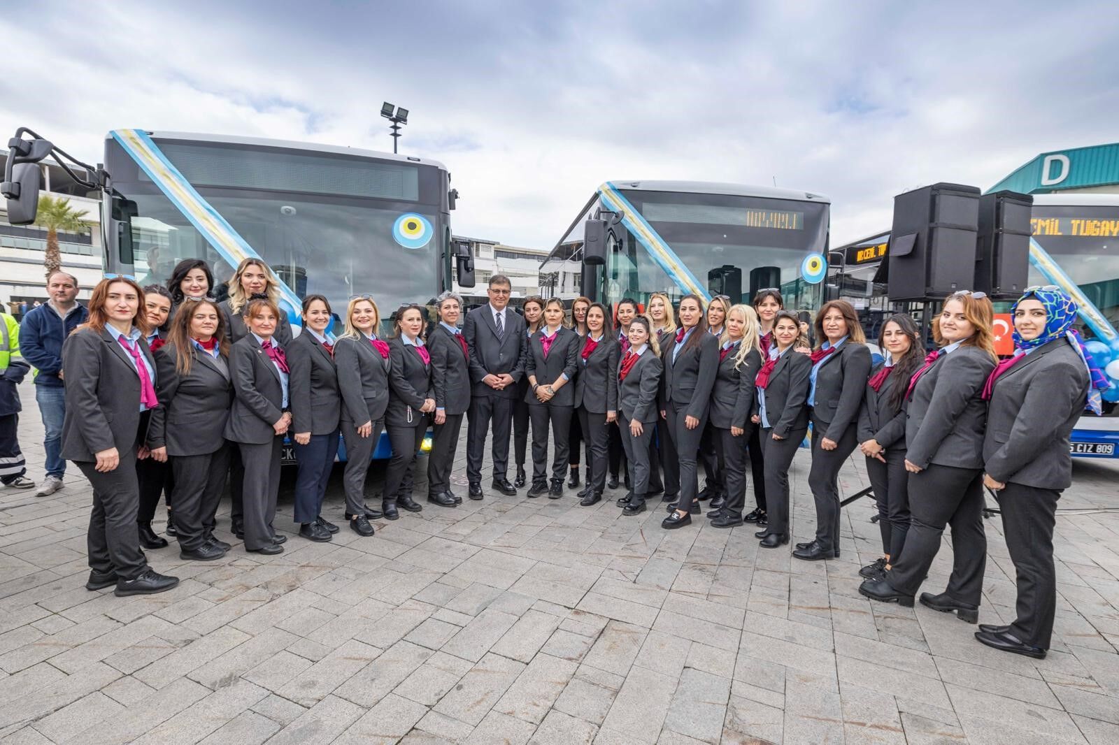 İzmir Büyükşehir’den Tahir Büyükakın’a Yanıt Geldi (1)