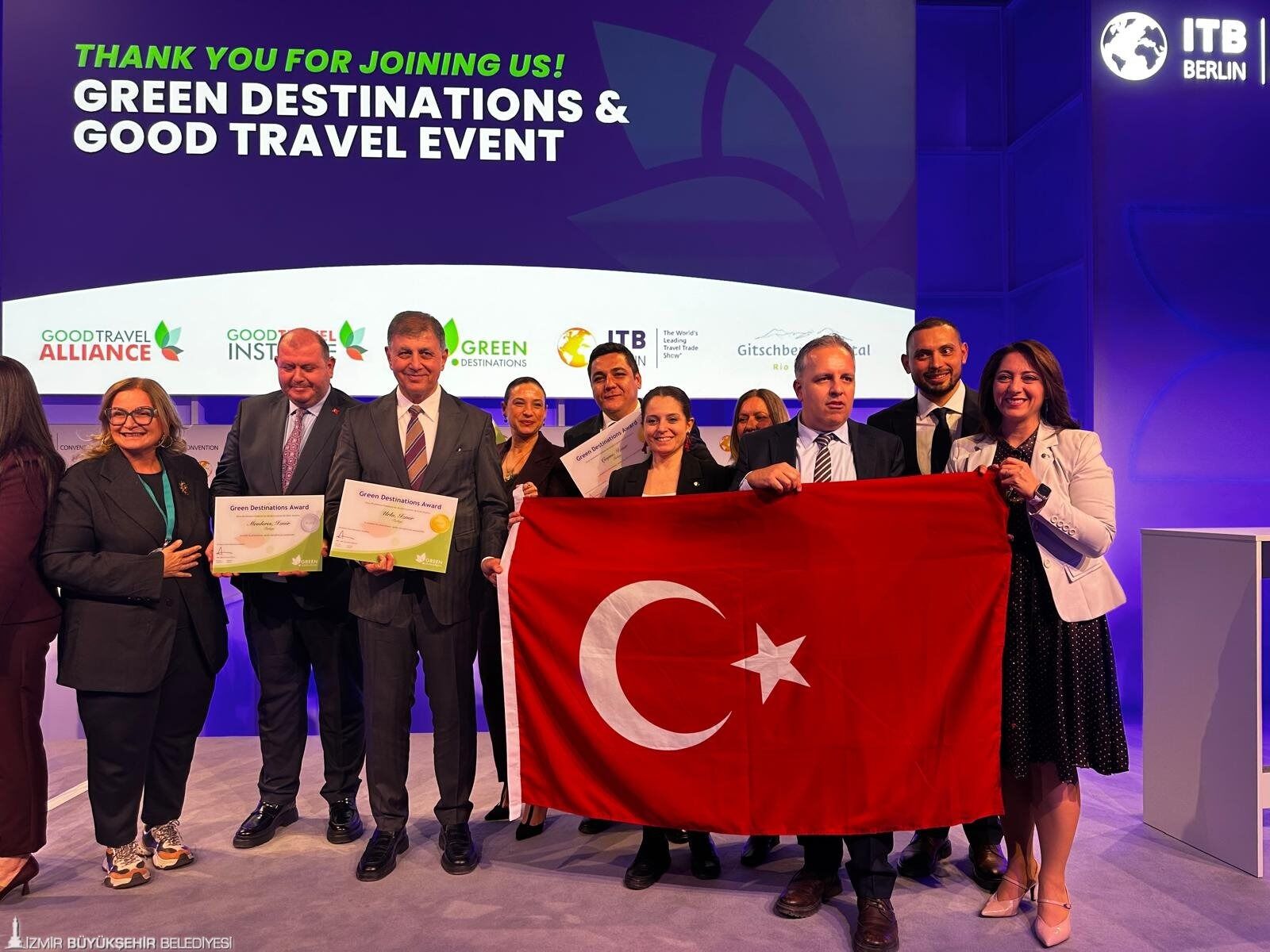 İzmir Itb Berlin’den 4 Sertifika Ve 1 Ödülle Döndü 111