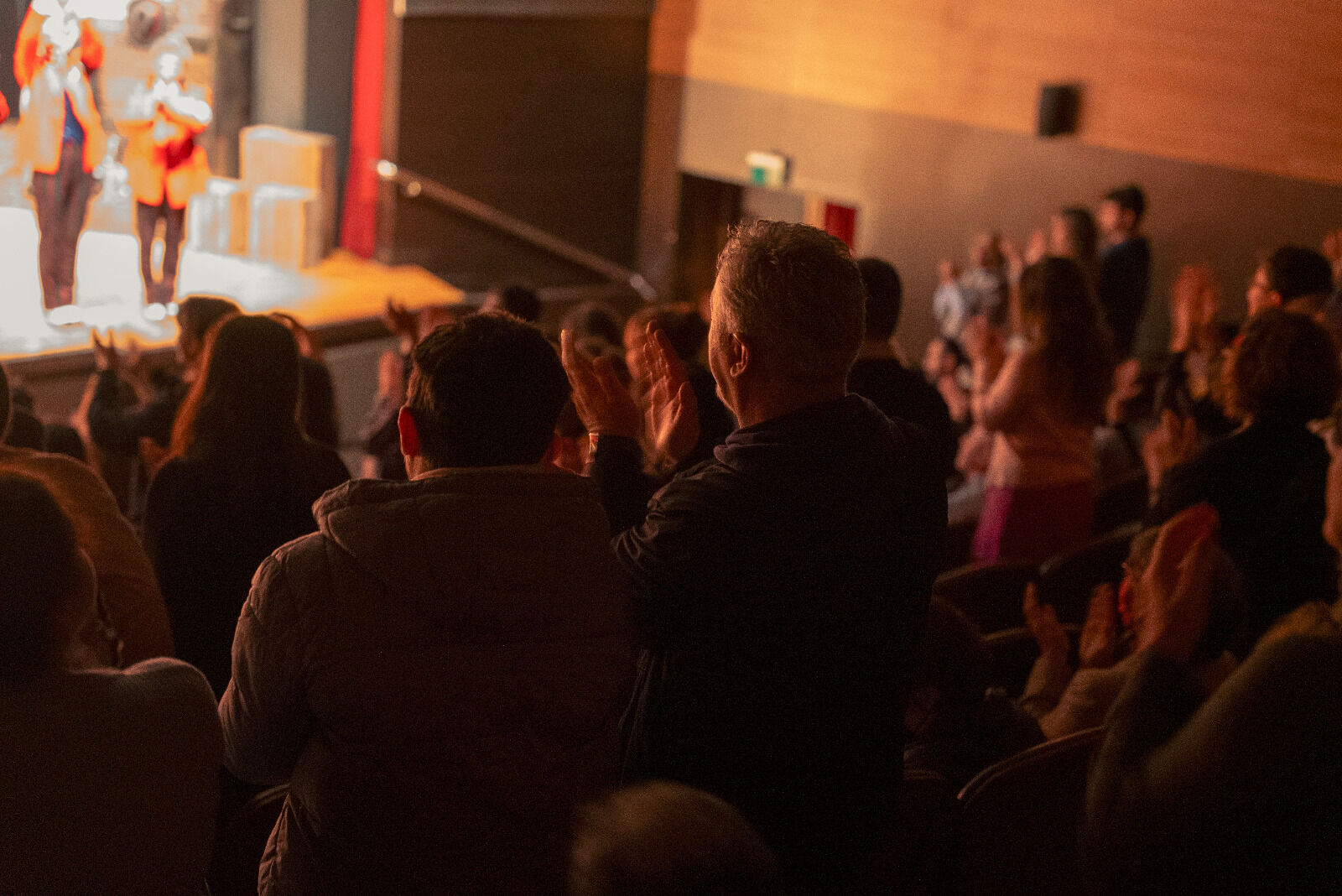 İzmir’de Dünya Tiyatro Günü Sahnede Kutlandı (5)
