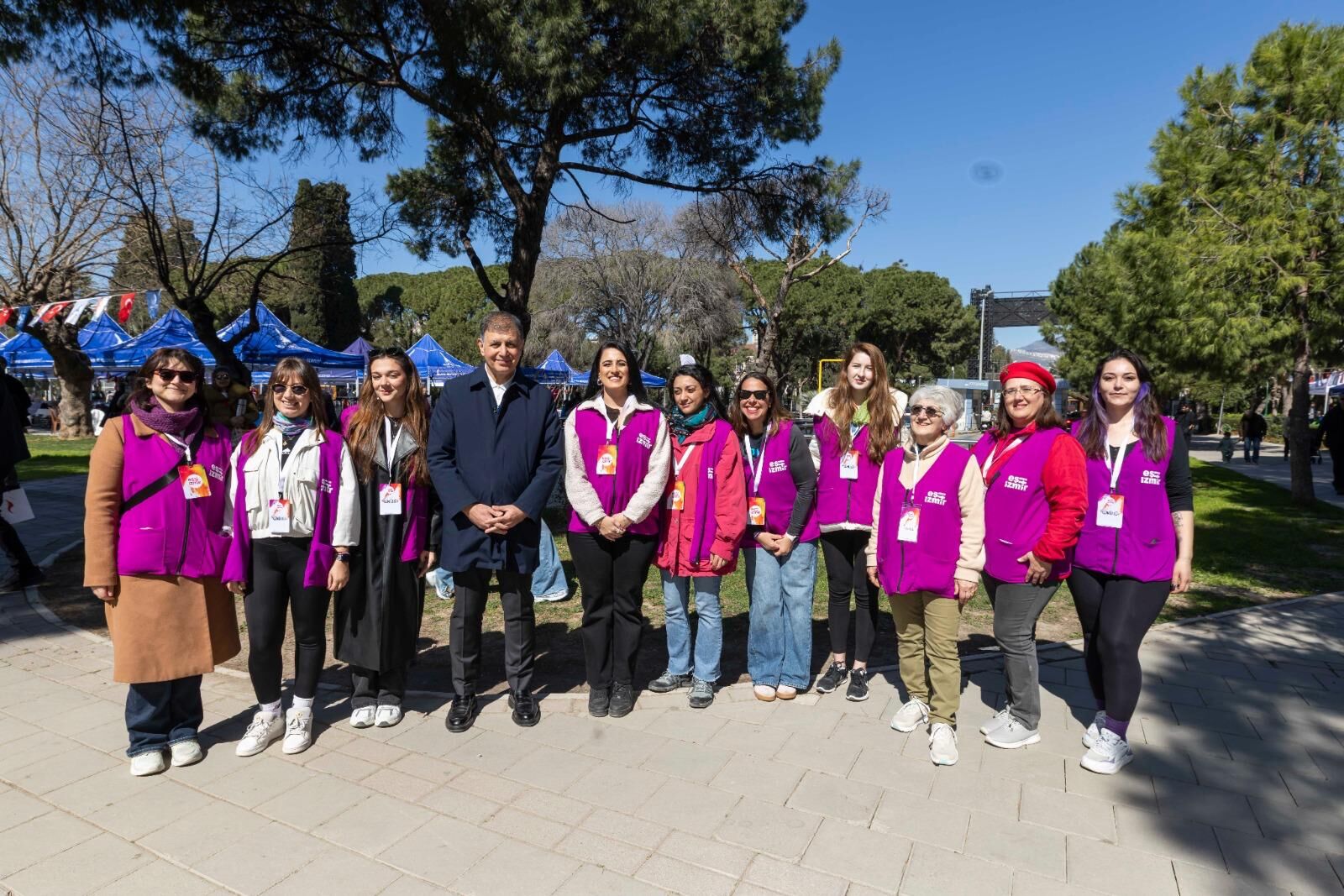 İzmir’de Kadın Emeği Kültürpark’ta Buluştu Başkan Tugay Atatürk'ün Sözüyle Kutladı (8)