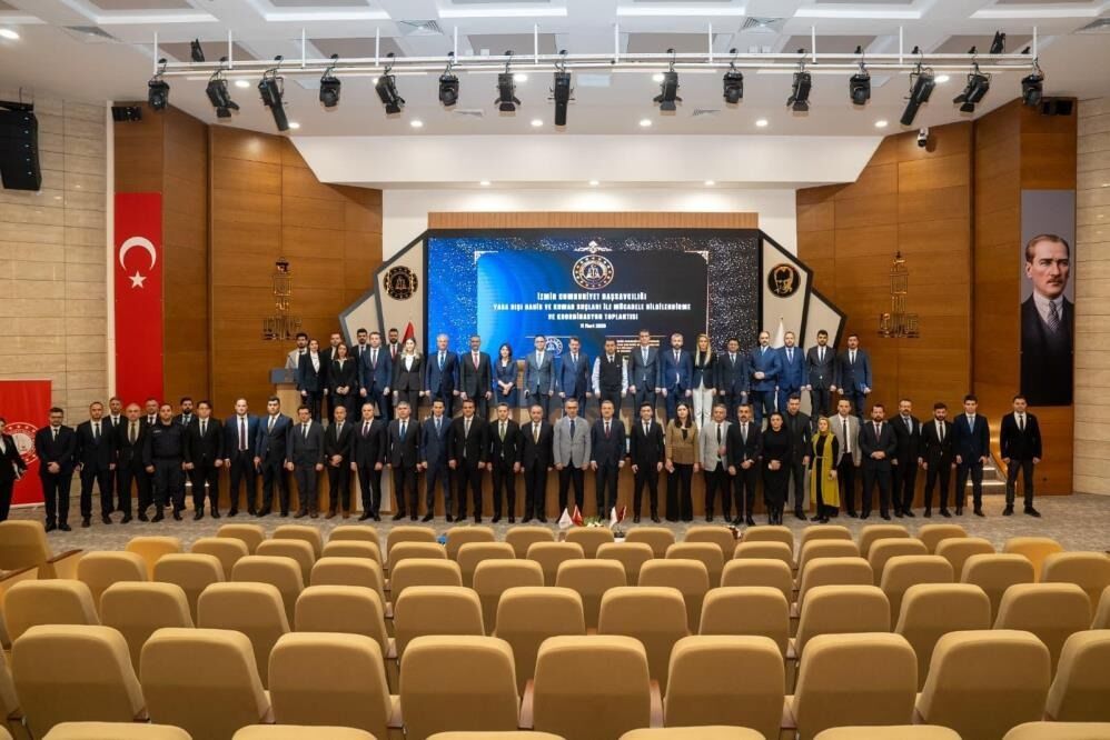 İzmir'de Yasa Dışı Bahis Ve Kumar