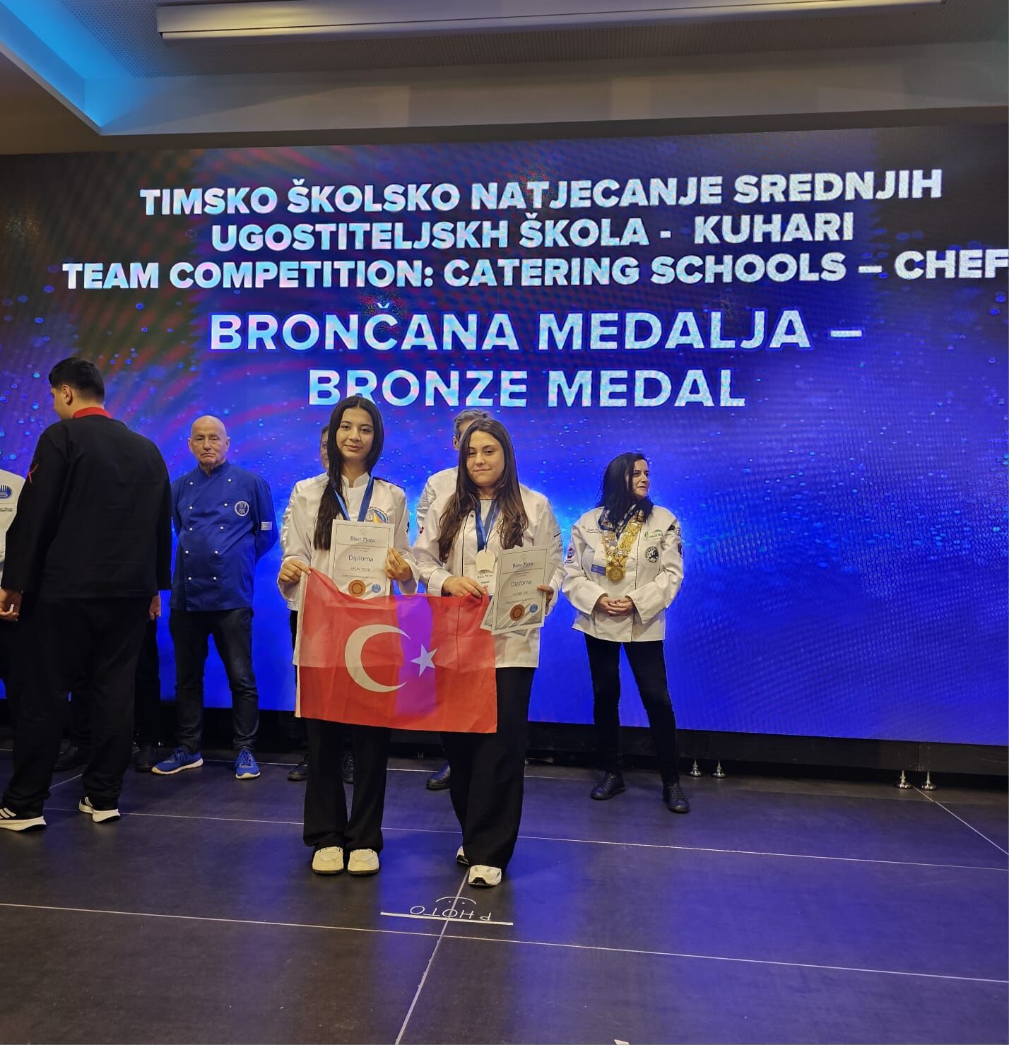 Karabağlar Nene Hatun Lisesi’nden Uluslararası Gastronomi Başarısı (3)