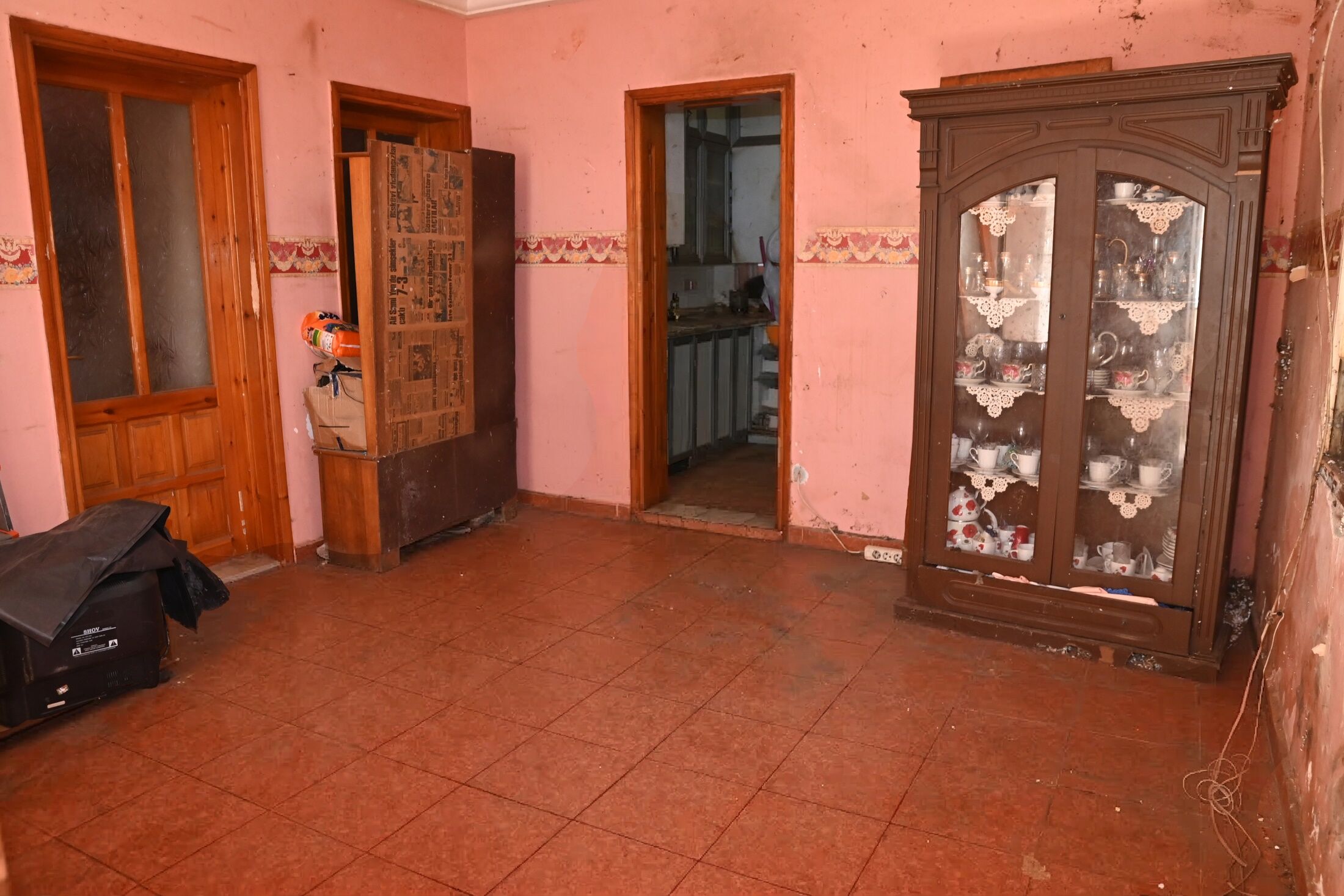 Karabağlar’da Şoke Eden Temizlik Operasyonu (4)