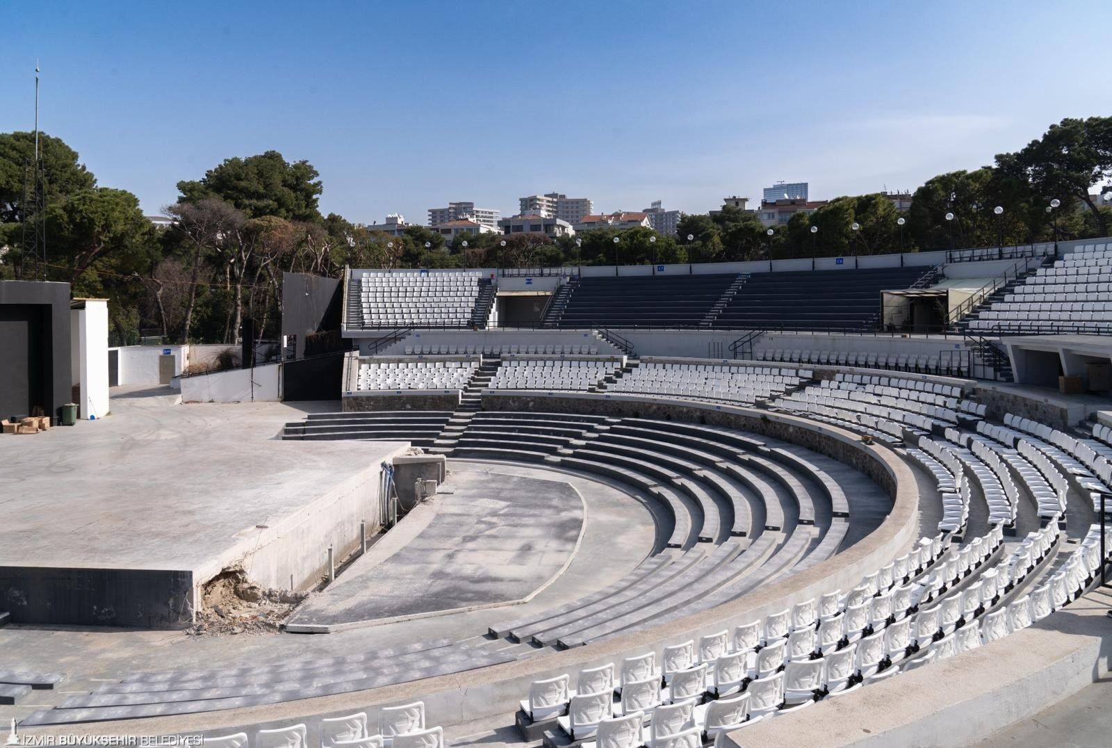 Kültürpark Atatürk Açık Hava Tiyatrosu Yeni Sezona Hazırlanıyor 222