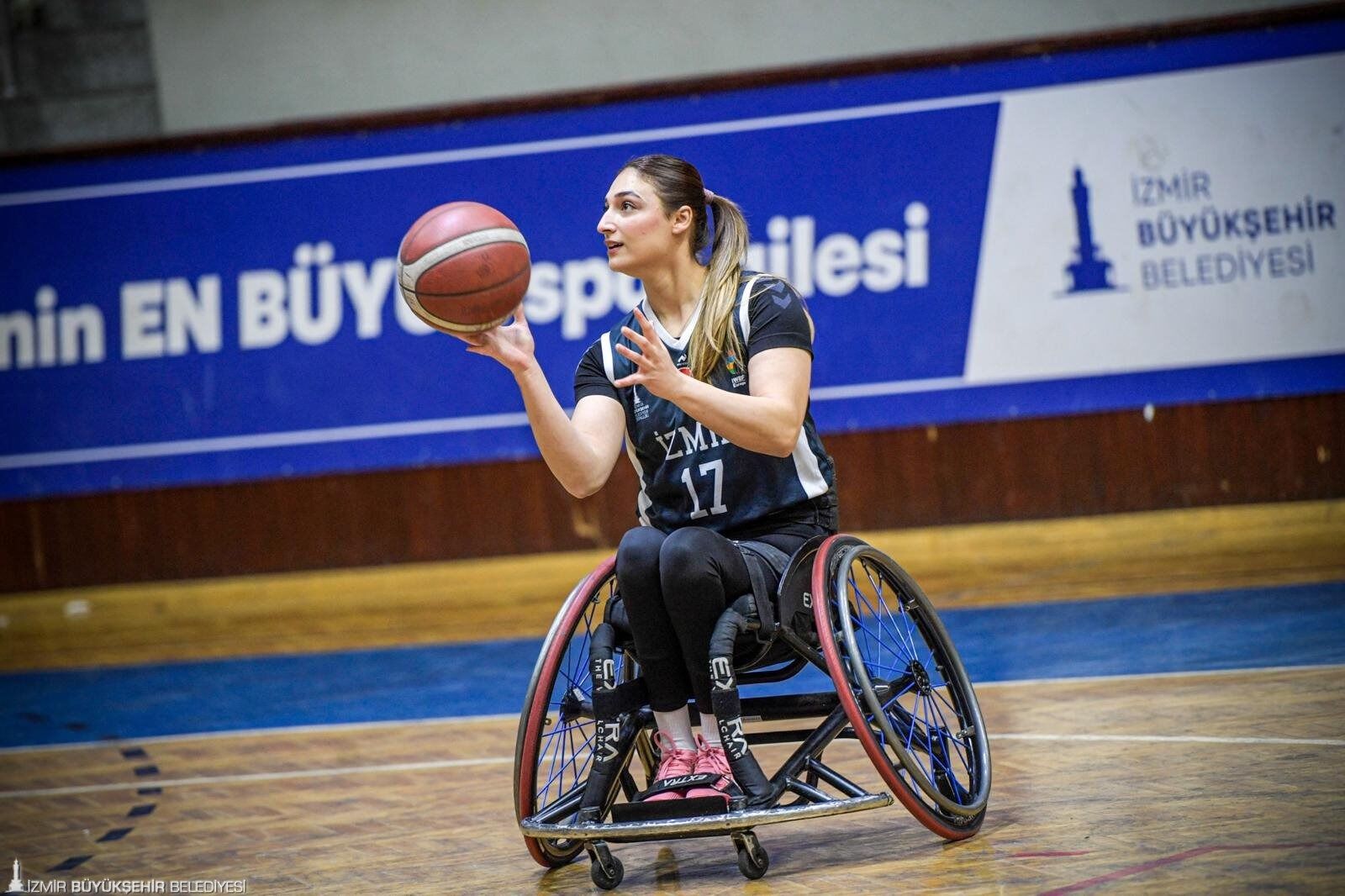 Medine Alper’in 'Ikinci Hayat' Zaferi! 22