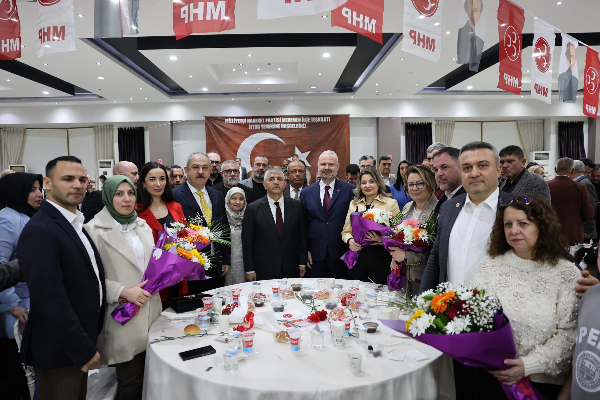 Menemen’de Ramazan Sofralarında ‘Cumhur İttifakı’ Vurgusu (4)