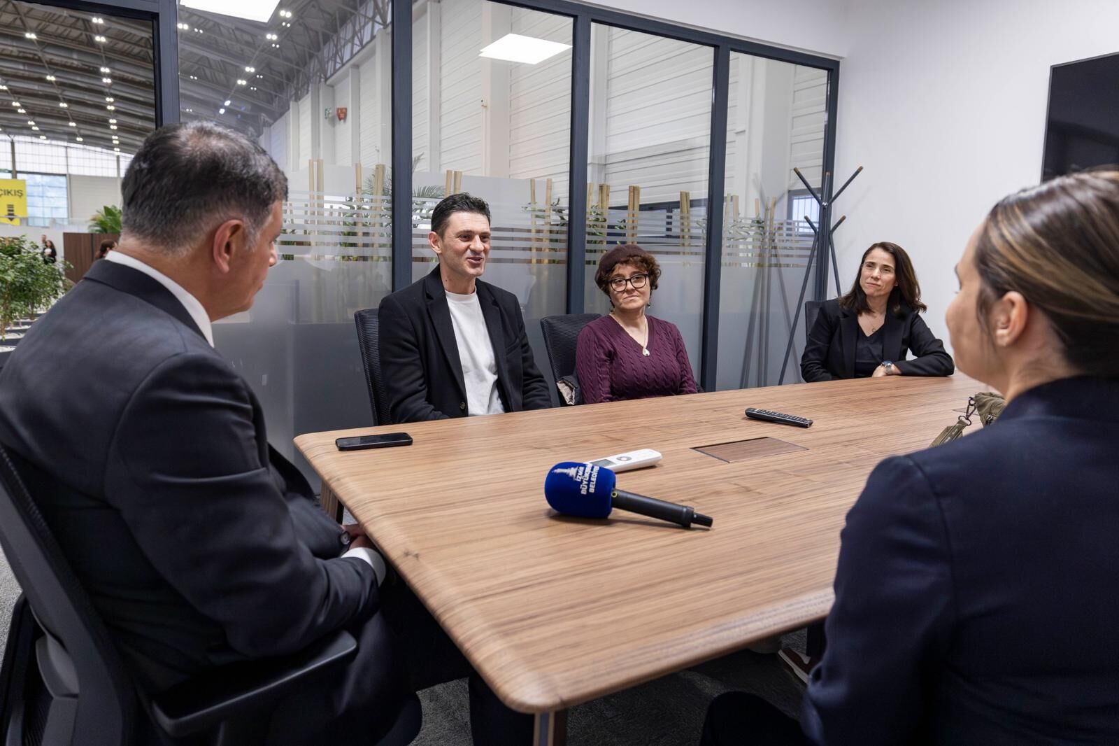 Minguzzi Ailesinden Başkan Tugay’a Anlamlı Ziyaret (5)