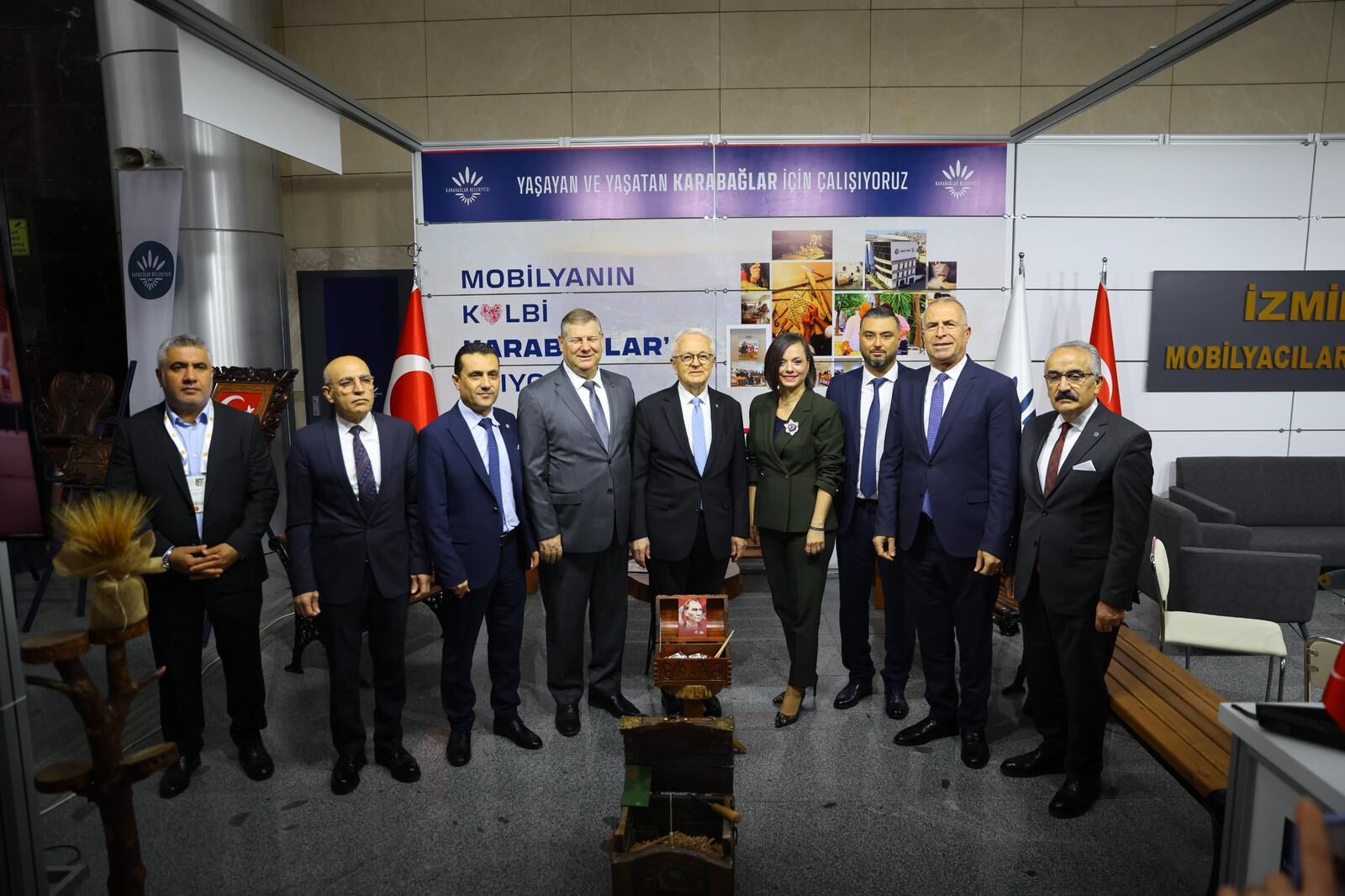 Mobilyanın Kalbi Karabağlar'da Atıyor (1)