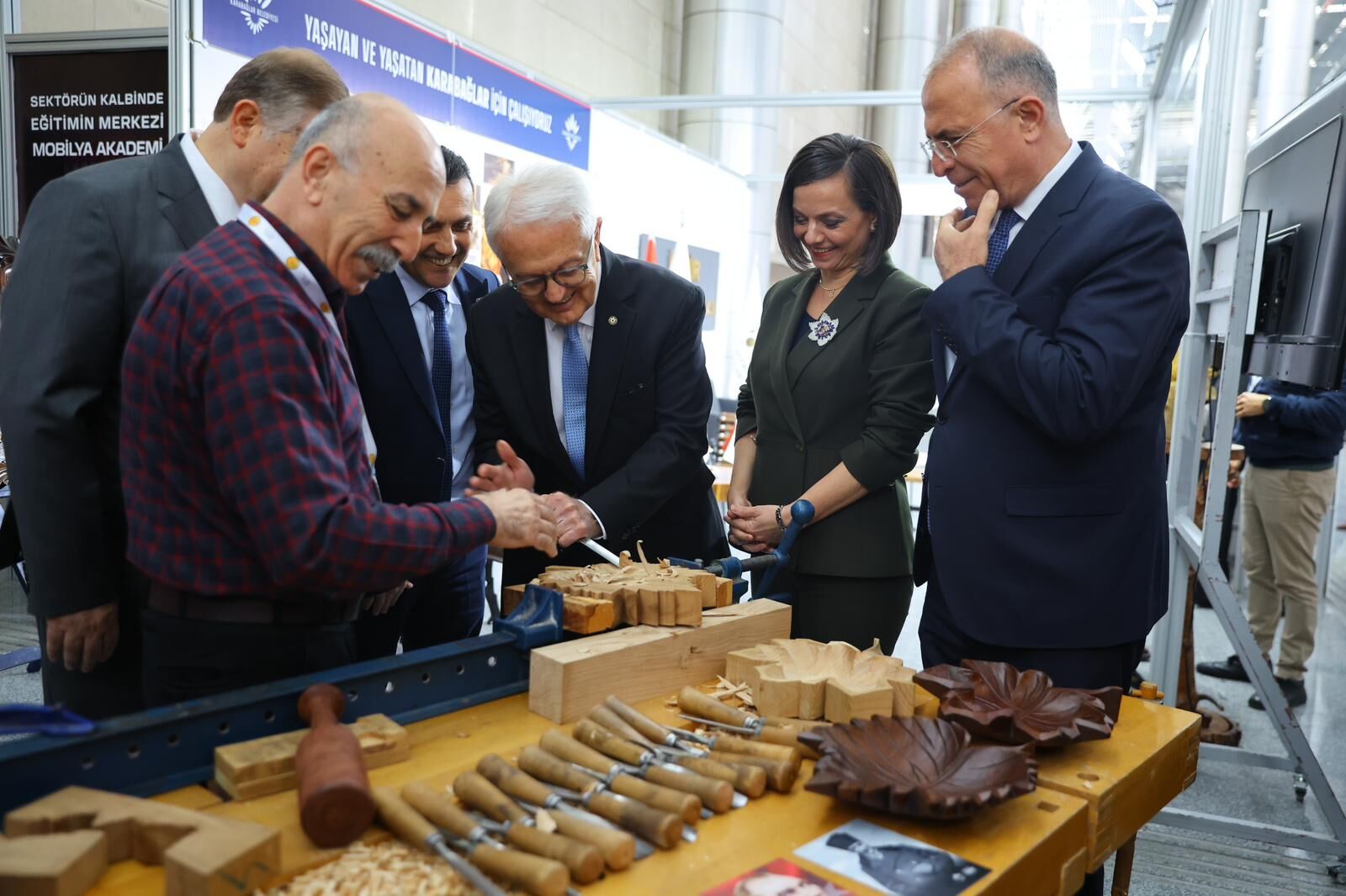 Mobilyanın Kalbi Karabağlar'da Atıyor (3)