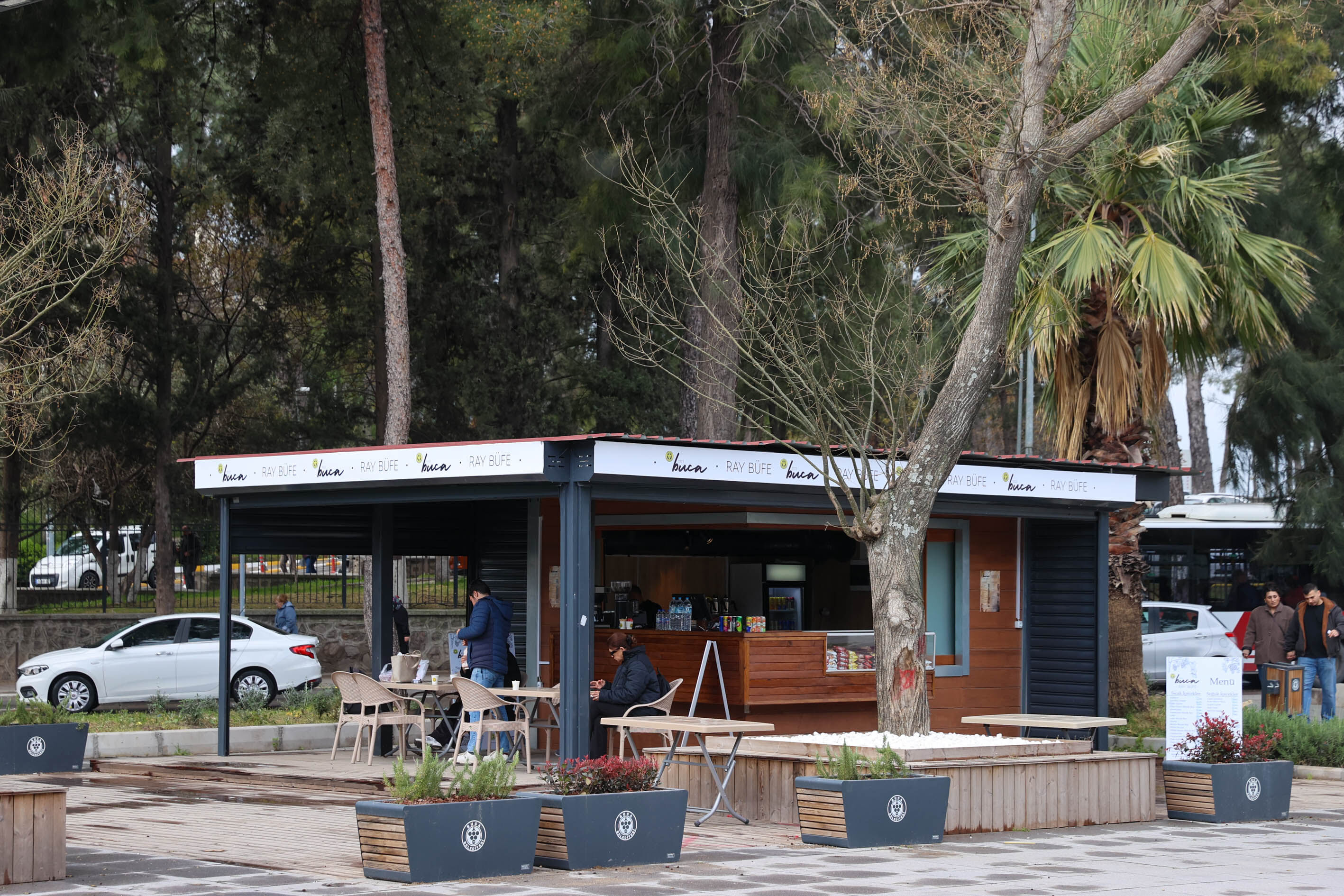 Öğrenciler Ve Vatandaşlar Için Ideal Iki Yeni Kafe Buca 1923 Ray Ve Vagon Büfe (6)