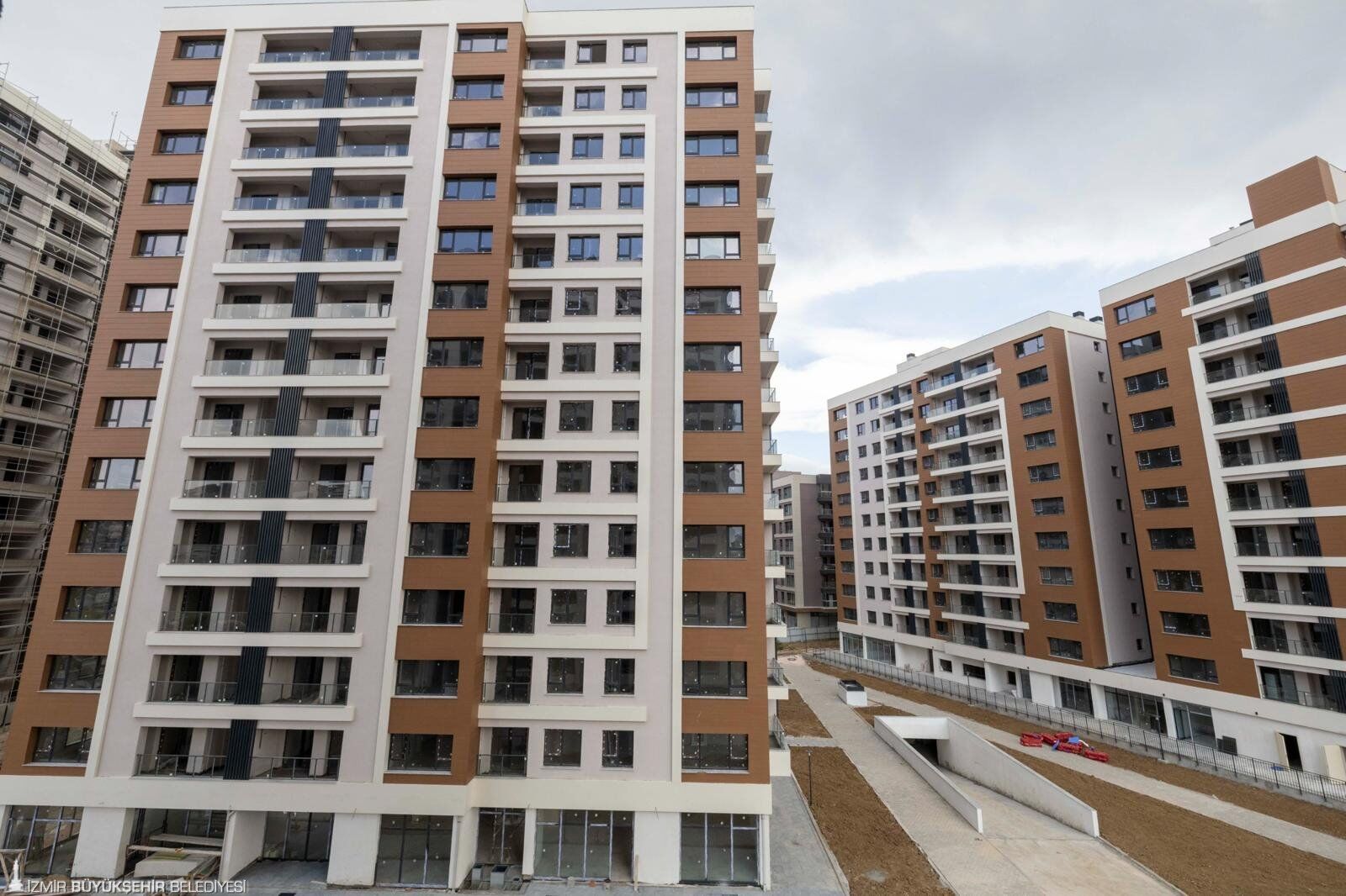 Örnekköy’deki Kentsel Dönüşümde Anahtar Teslim Zamanı 111