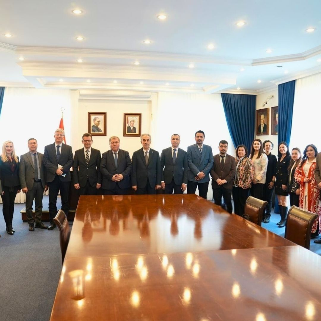 +++Özbek Ve Türk Müziğini Buluşturacak Akademik Iş Birliğinin Temelleri Atıldı (2)