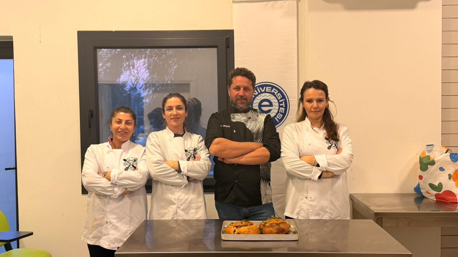 Ramazan’ın Asırlık Lezzeti Çeşme’de Gelecek Nesillere Aktarılıyor (2)