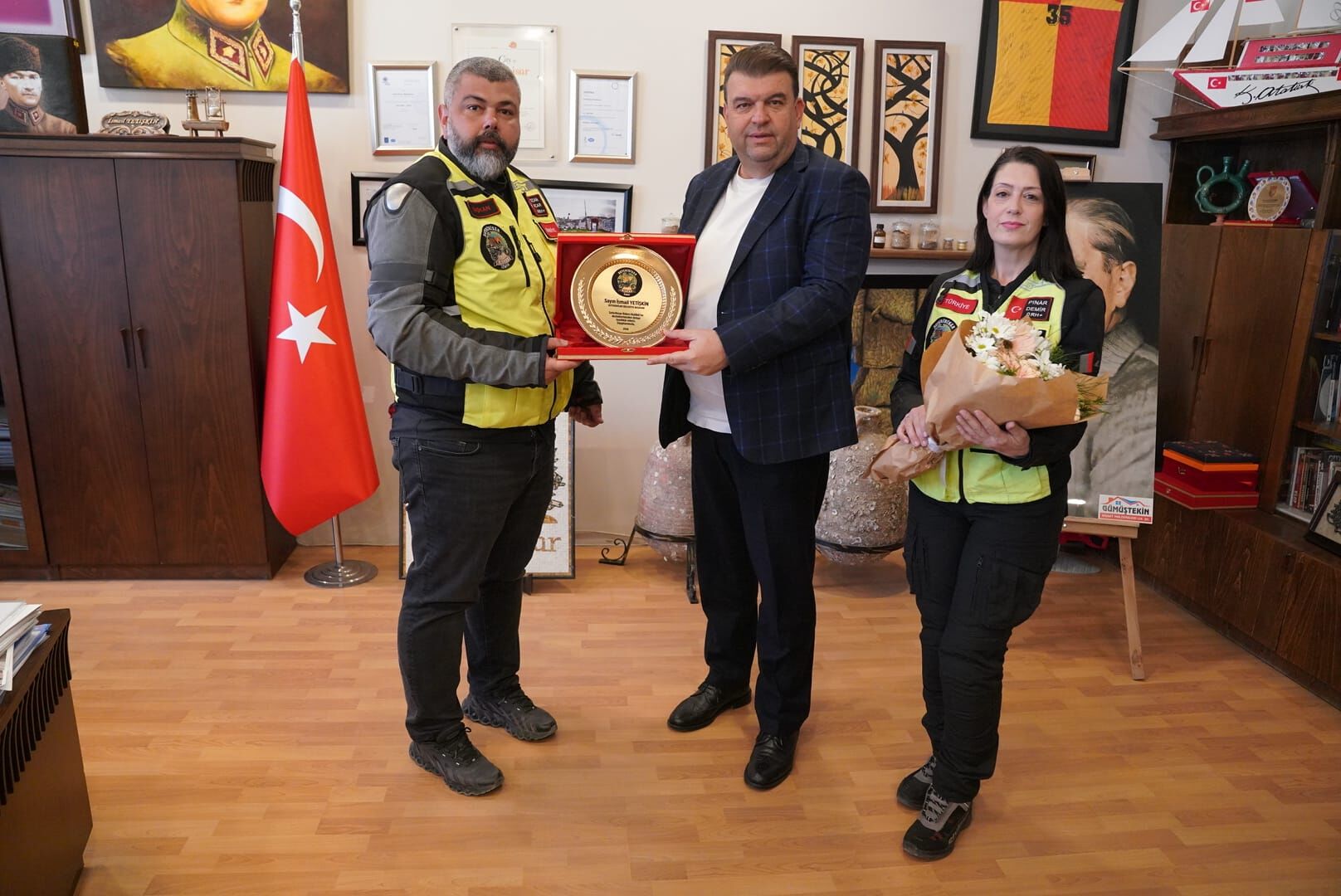 Seferihisar’da ‘İleri Sürüş Teknikleri’ Eğitimi Sonrası Teşekkür Ziyareti (2)