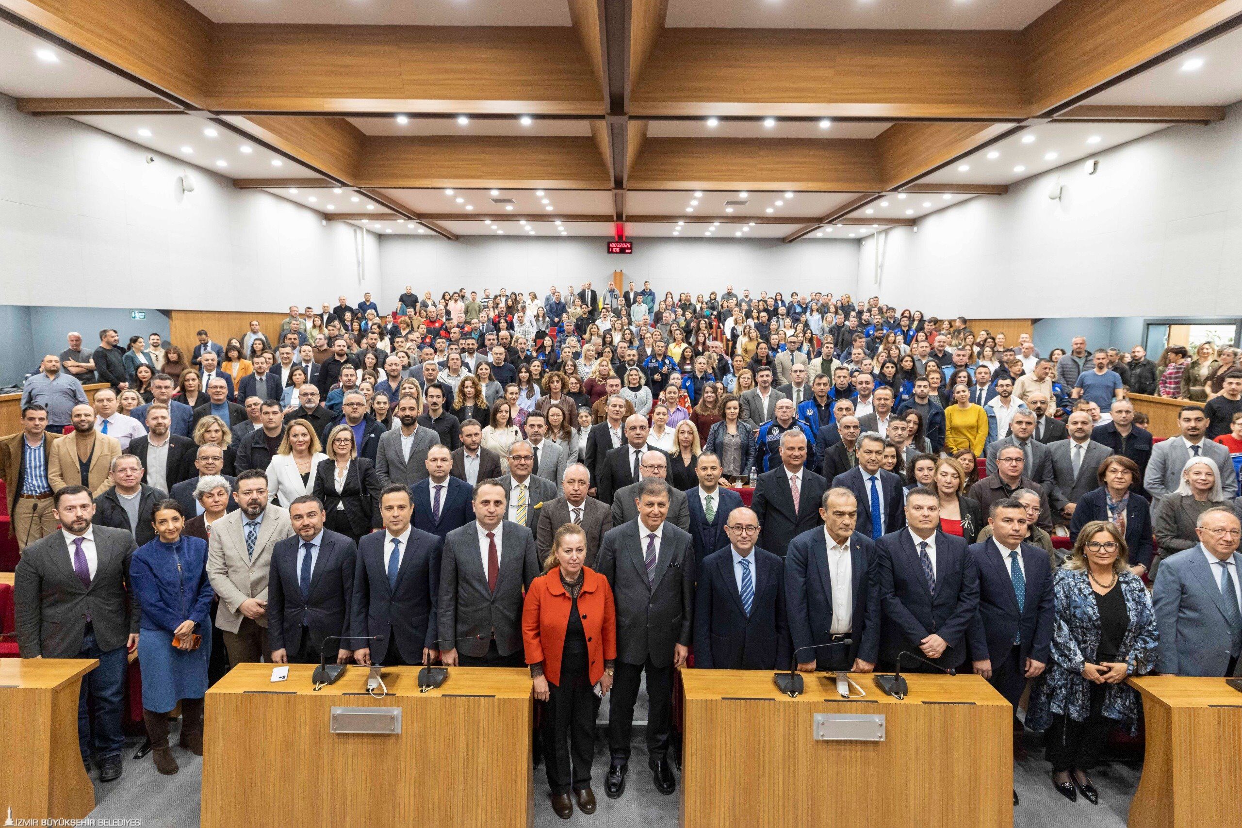 Siz İzmir’in Vicdanısınız