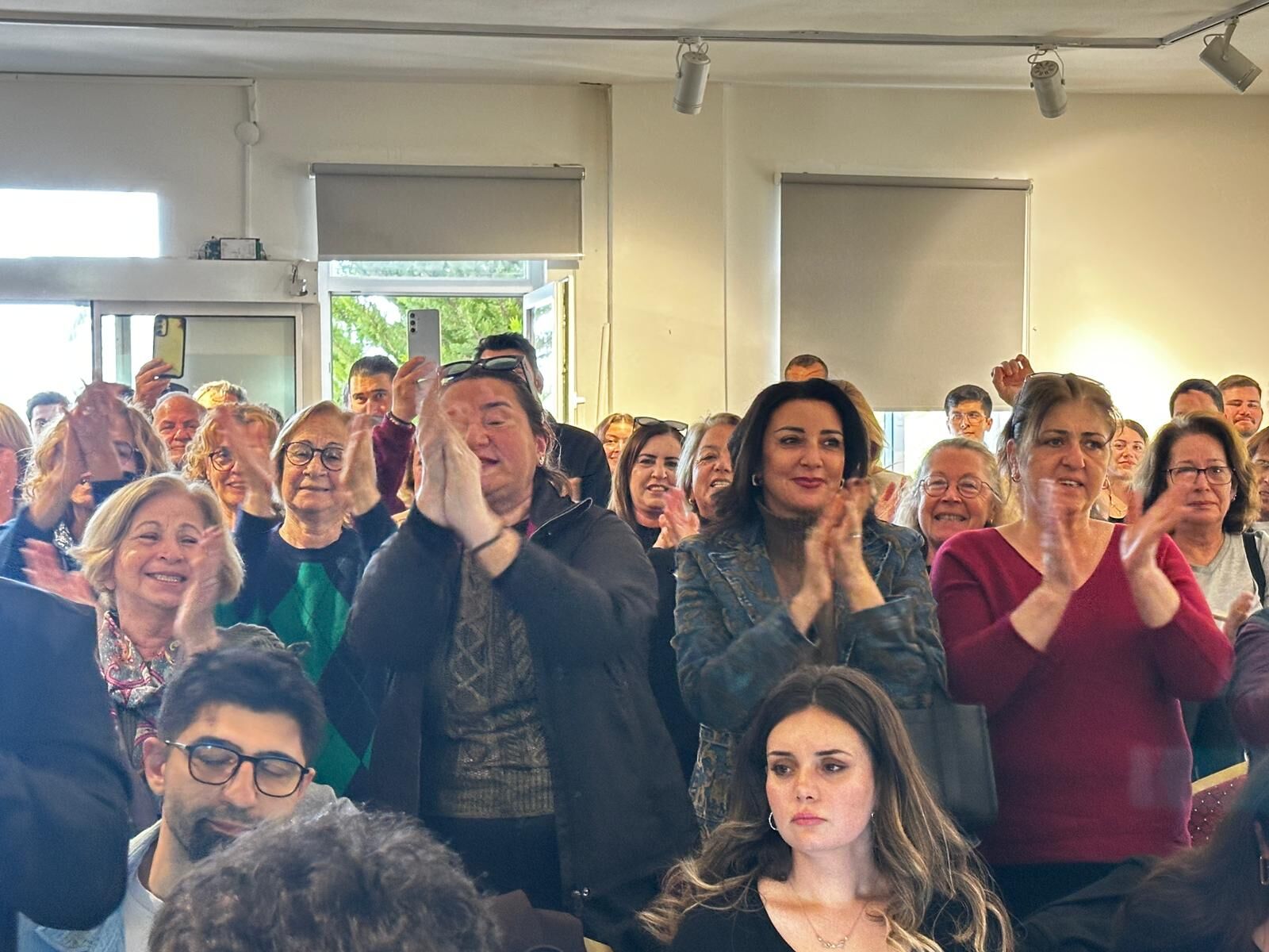 Test Sonucu Negatif Çıkan Lal Denizli 'Türkiye’de Bitmek Bilmeyen Itibar Suikastına Tanıklık Ediyoruz' (1)-1