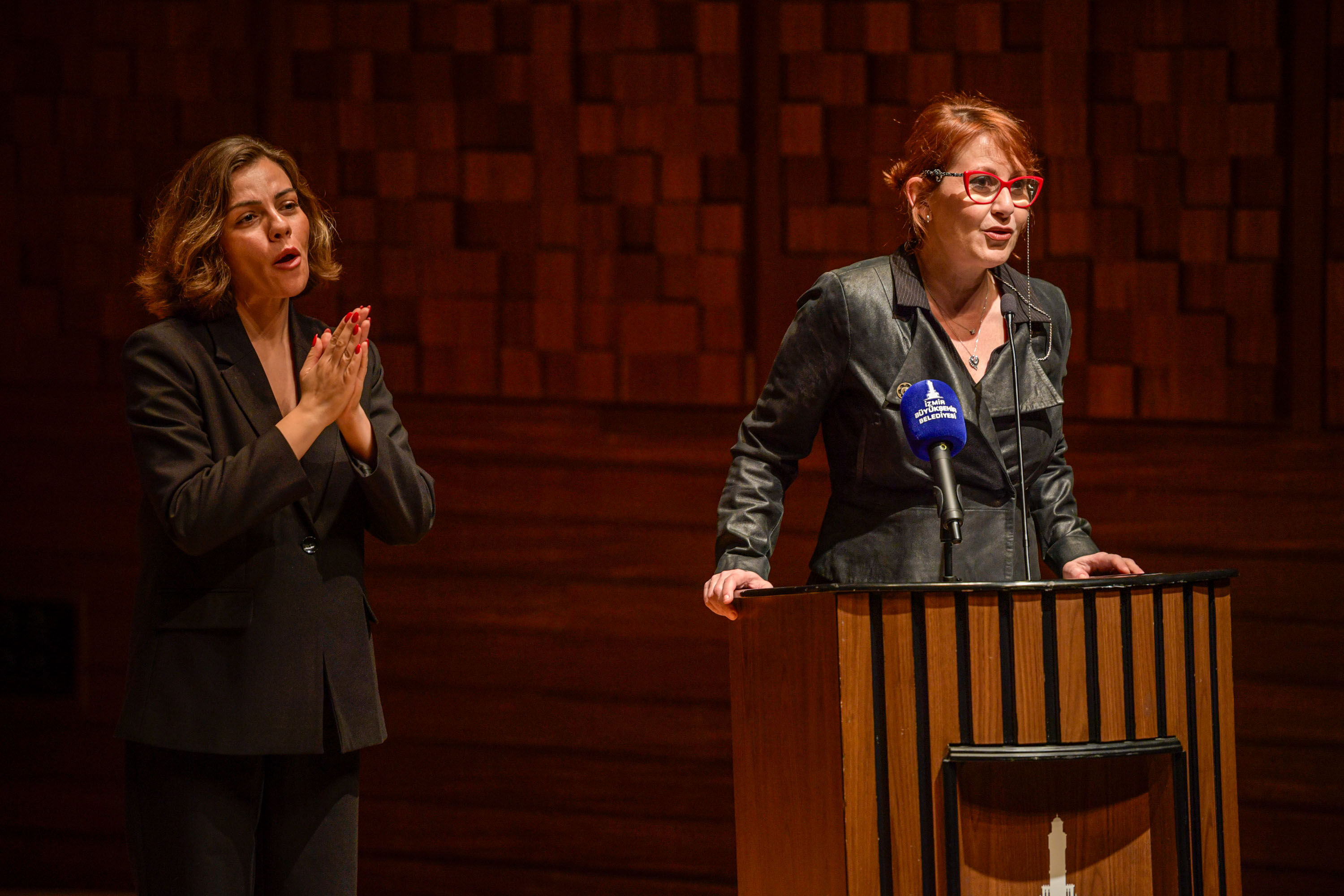 Uzmanlar İzmir’de Buluştu Engelli Bireylerin Sorunları Masada (2)