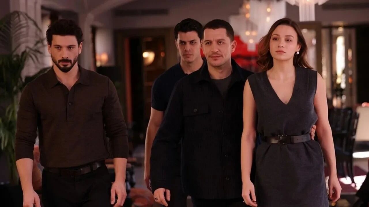 Yeralti Dizisinde Kurtlar Vadisi