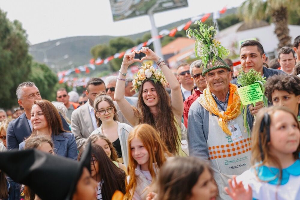 15. Uluslararası Alaçatı Ot Festivali Yüz Binlerce Kişiyi Ağırladıphoto 2026 04 27 10 09 59 6