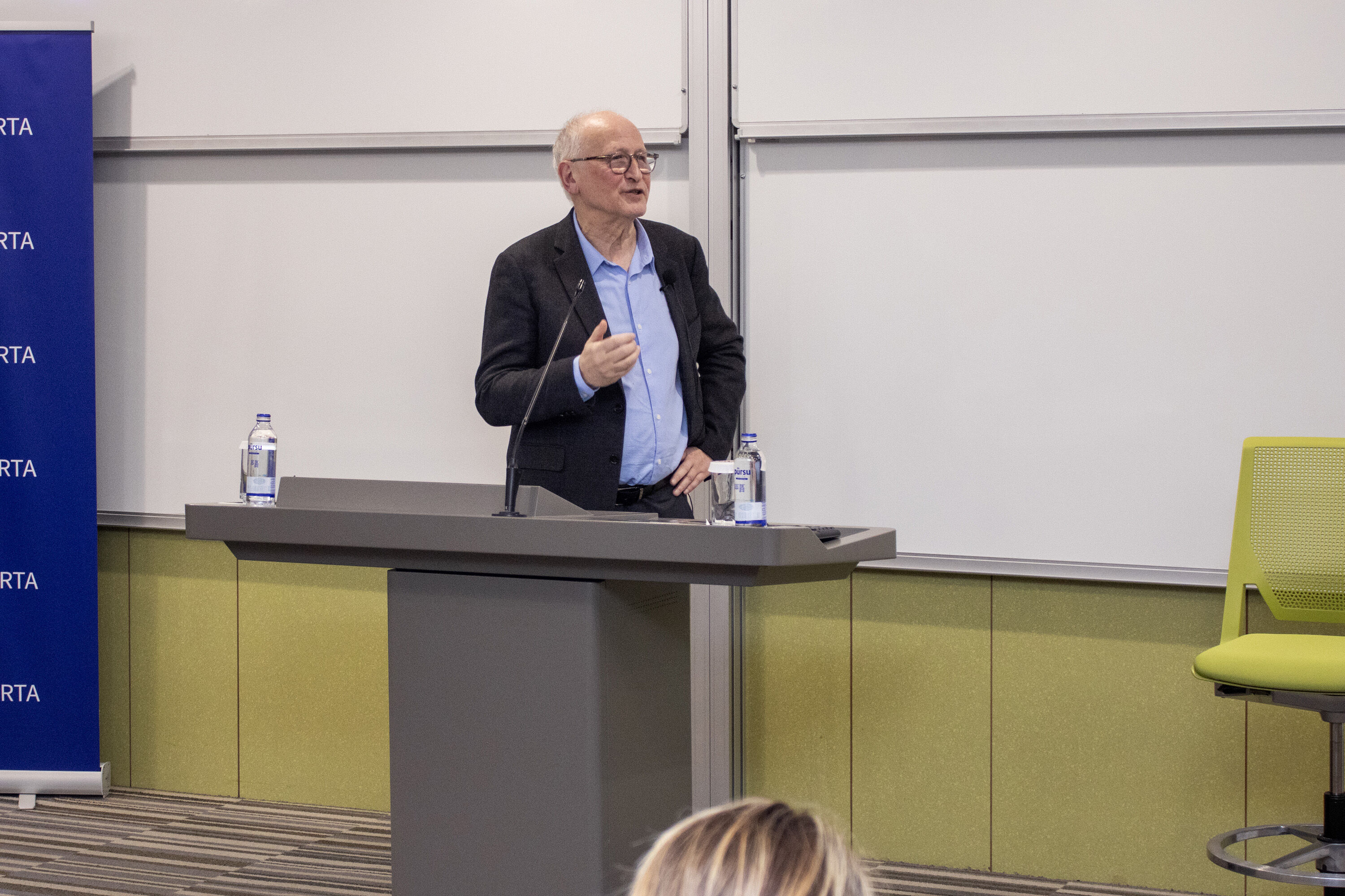 1776236083 Prof. Dr. Alain Fischer4