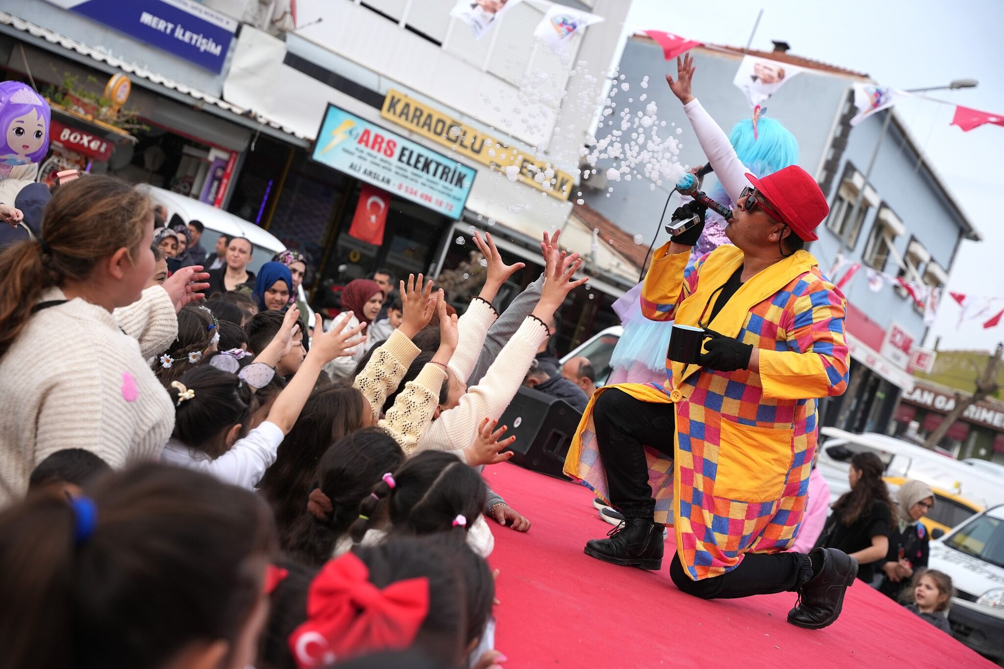 23 Nisan Coşkusu Tüm Kemalpaşa'yı Sardı (5)