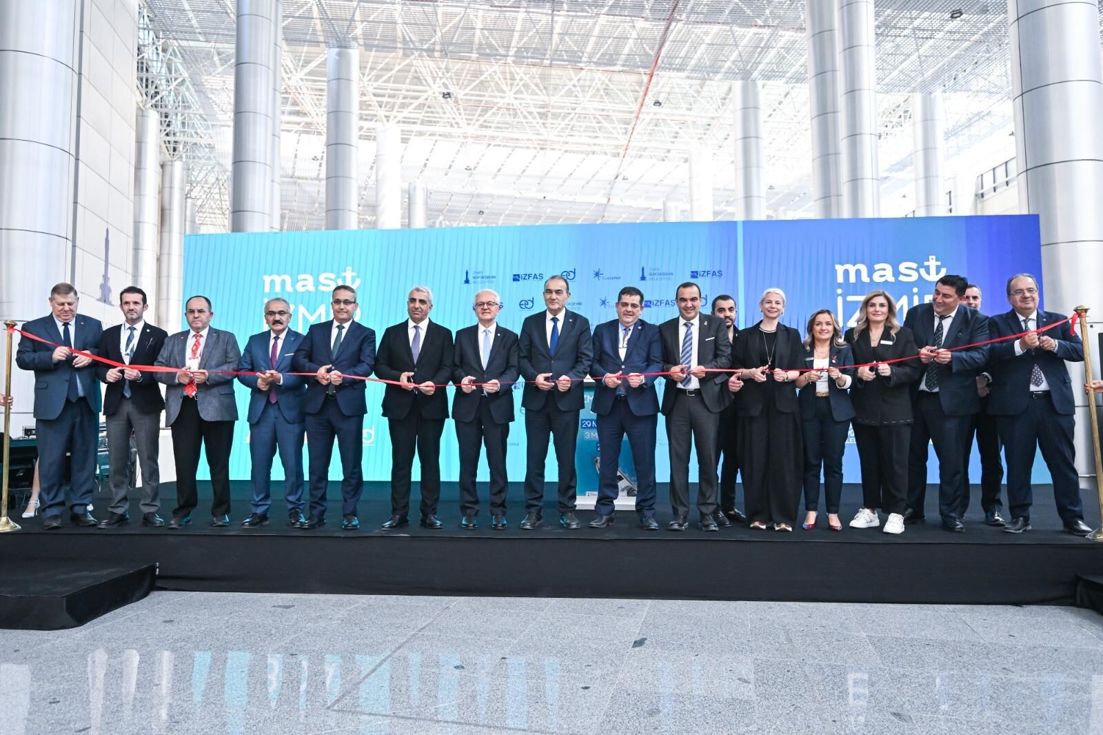 29 Nisan 3 Mayıs Arasında 100 Bin 30 Milyon Lira Aralığında Ürünler Sunuluyor. (9)