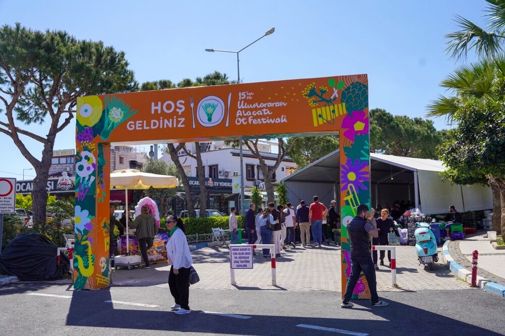 Alaçatı Sokaklarında Festival Coşkusu Devam Ediyor (3)