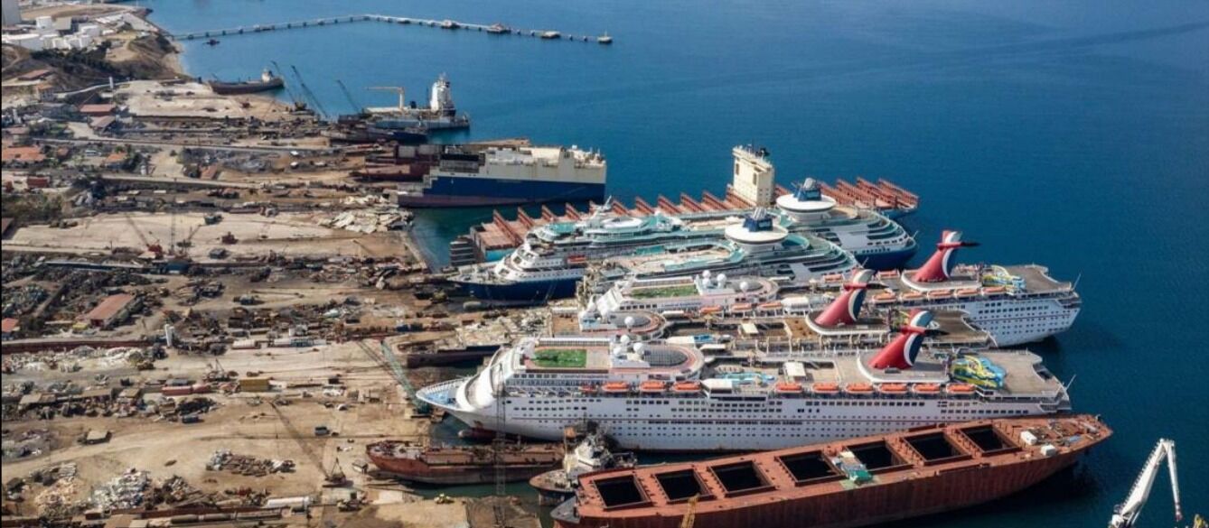 Aliağa Gemi Söküm