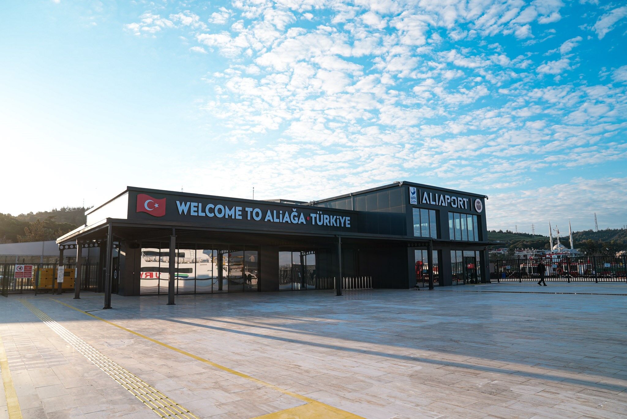 Aliağa’dan Midilli’ye Düzenli Feribot Seferleri Başladı