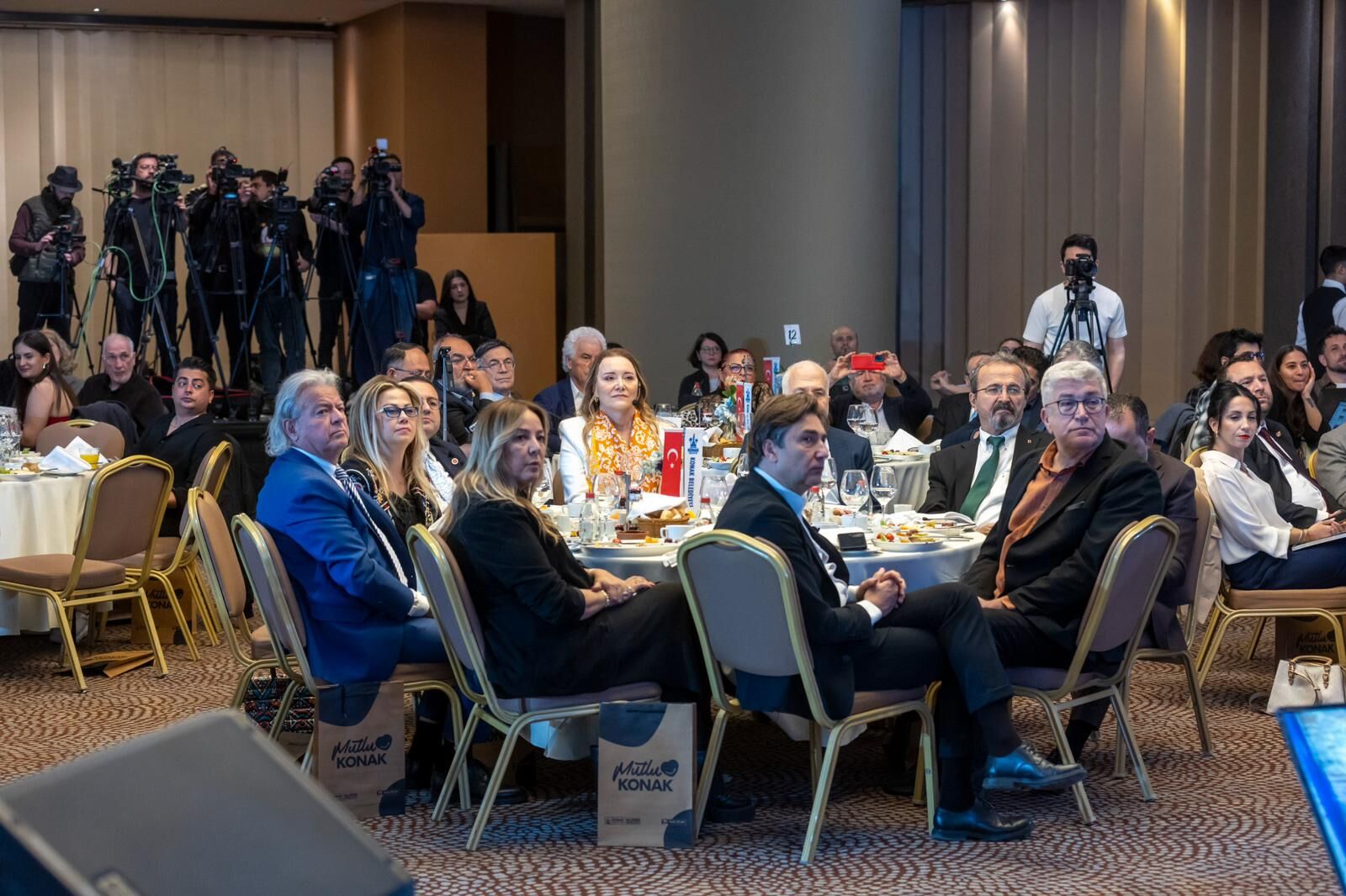 Başkan Mutlu Konak’taki Iki Yılını Değerlendirdi (6)