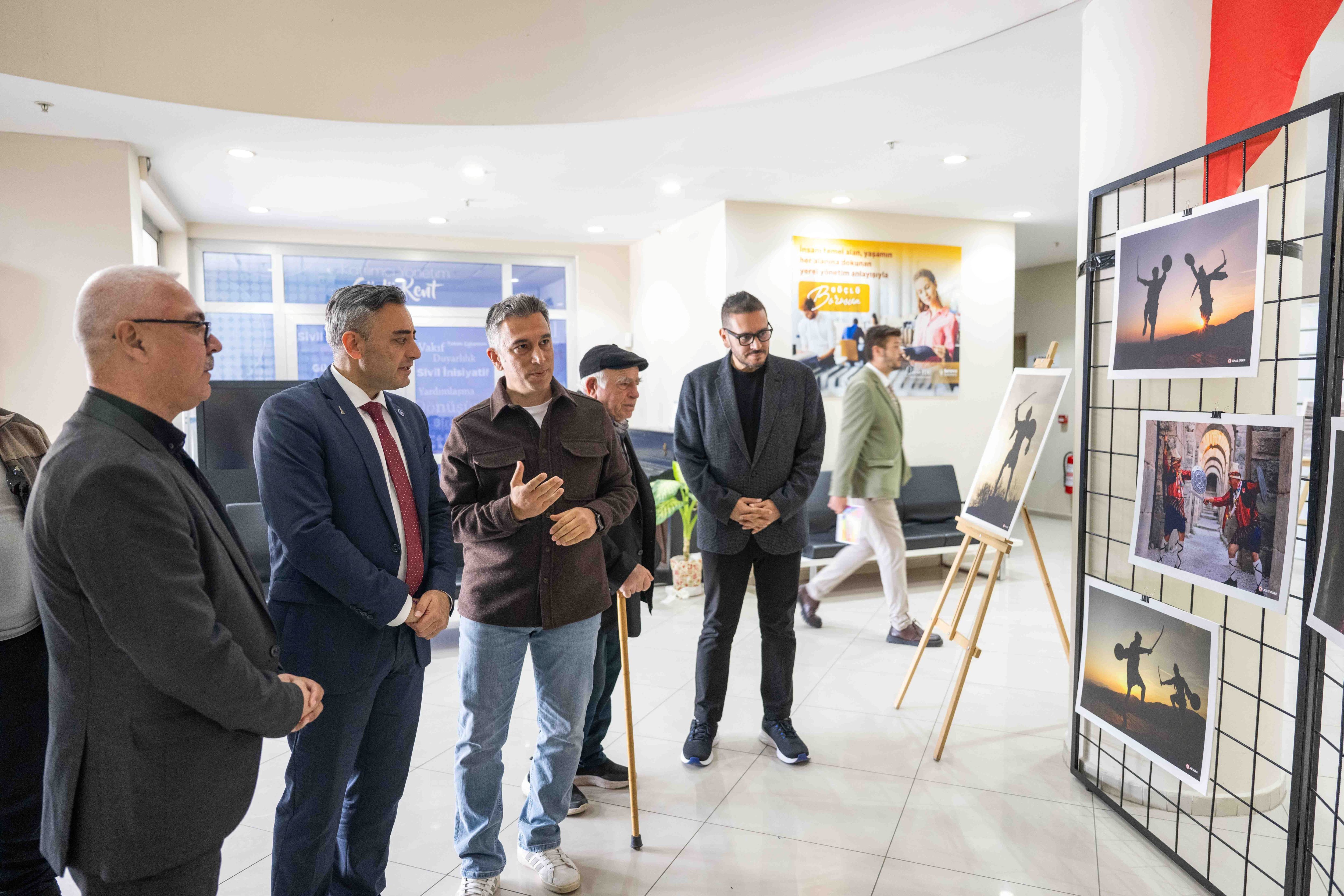 Bergama’nın Tarihi Kültürü Bornova’da Sanatseverlerle Buluştu (1)