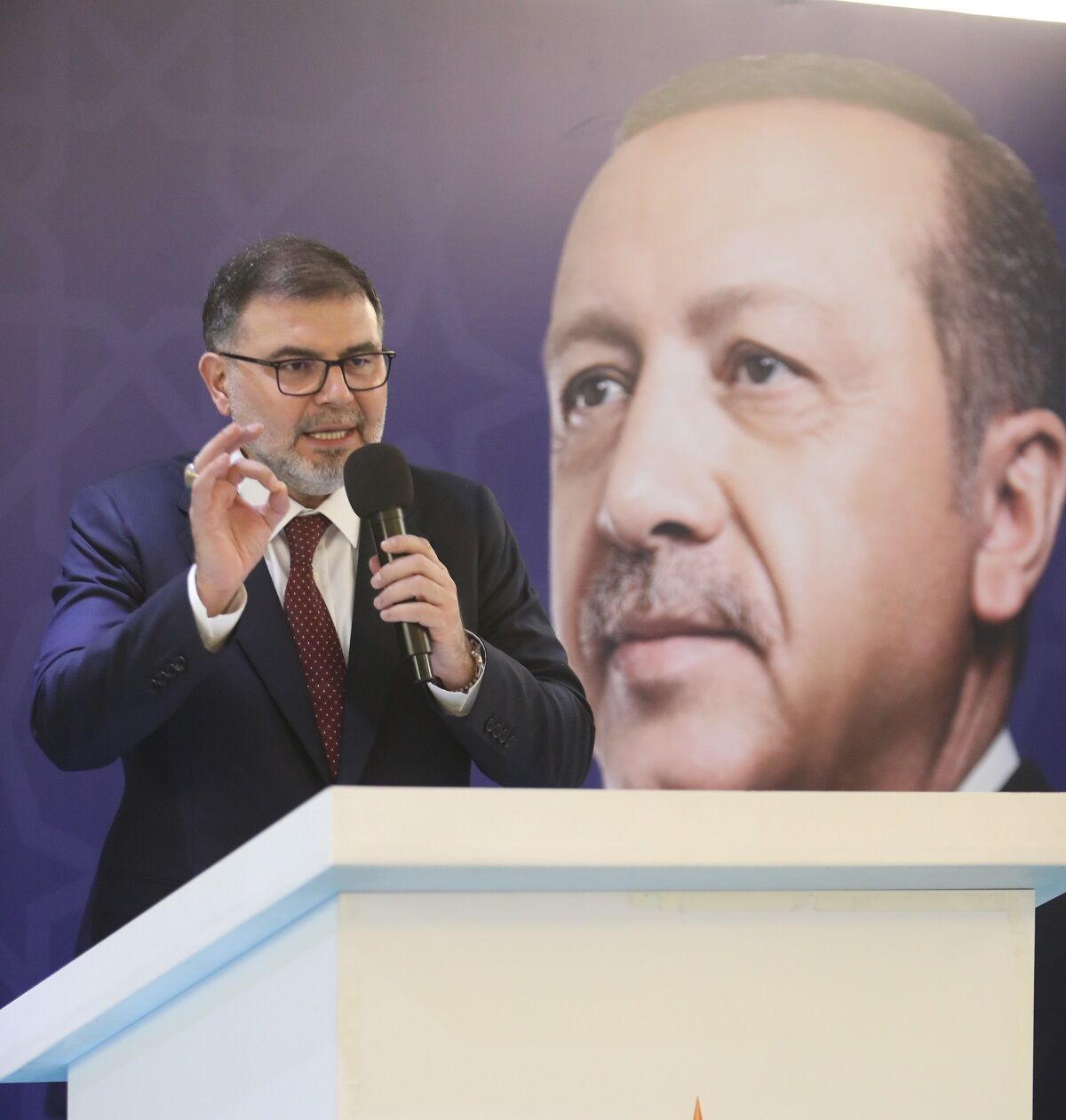 Bilal Saygılı’dan Cemil Tugay’a Sert Sözler Çamur At Izi Kalsın Politikasından Vazgeçin (1)