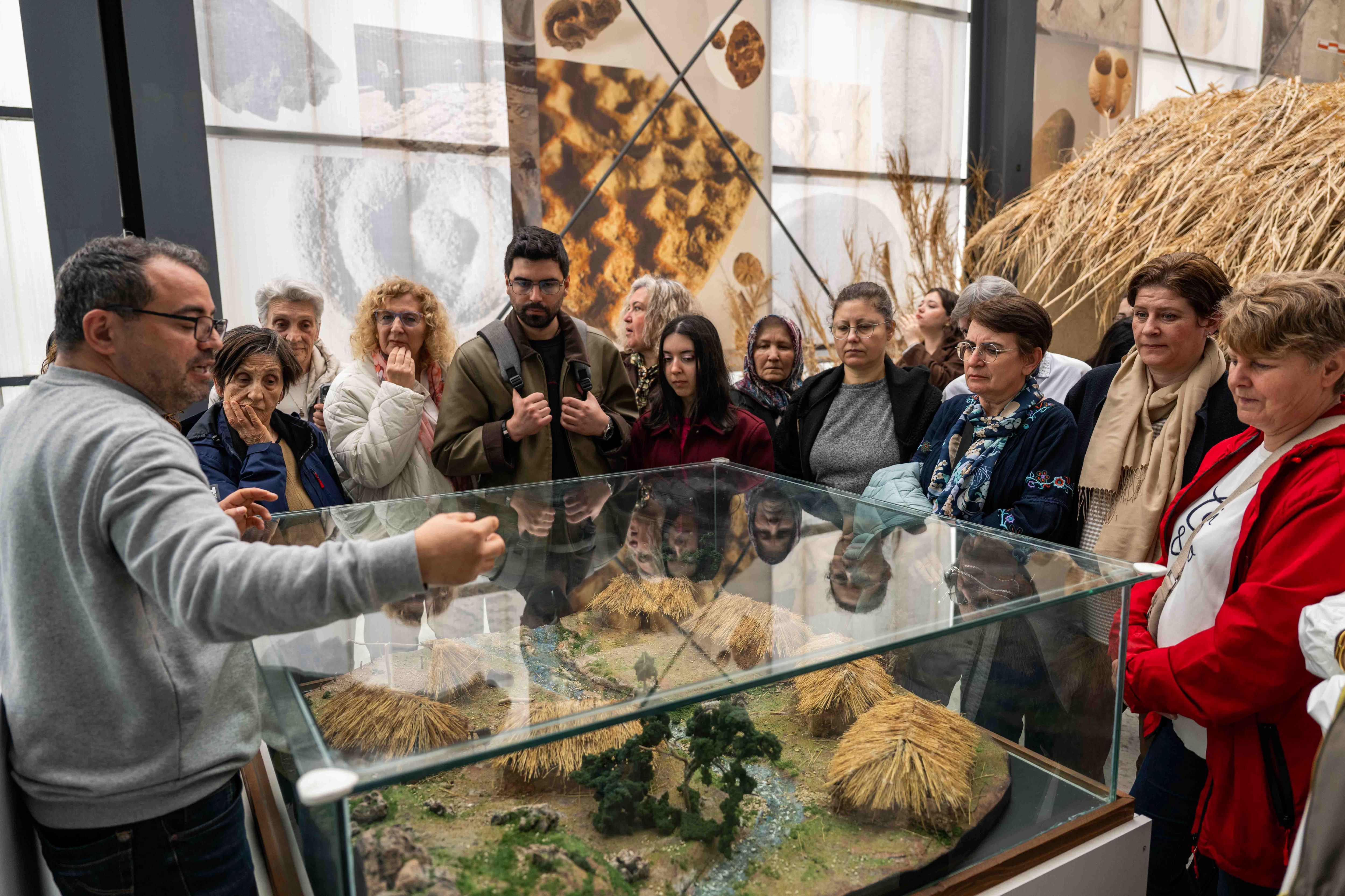 Bornova’da 'Dijital Torun' Ile Kuşaklar Arası Köprü (7)