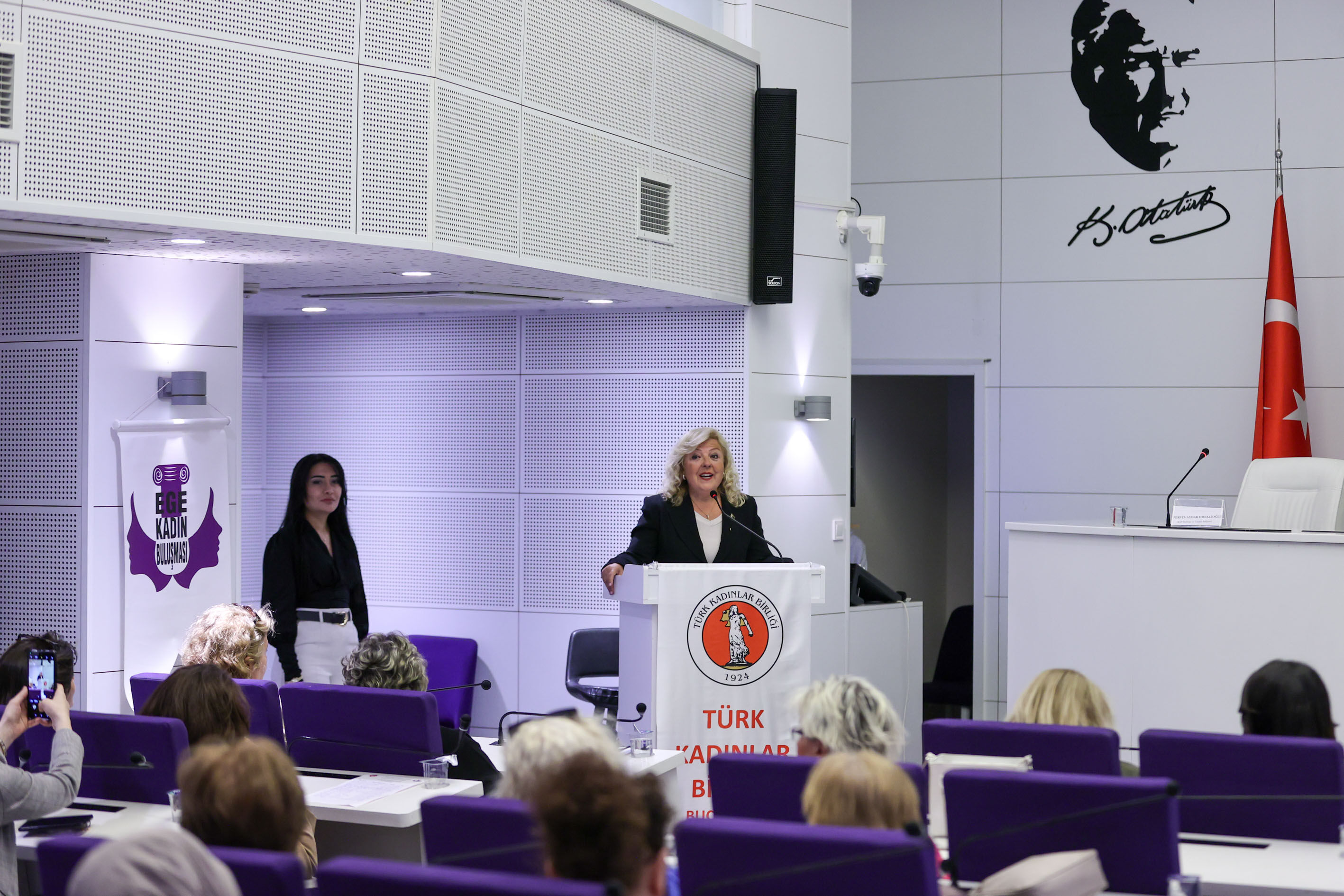 Buca’da Ilham Veren Girişimcilik Paneli Önyargıları Yıktılar (5)