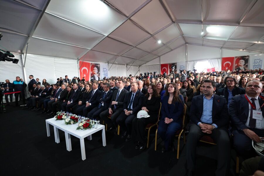 Çeşme’de Kiralık Sosyal Konut Projesinin Temeli Atıldı (7)