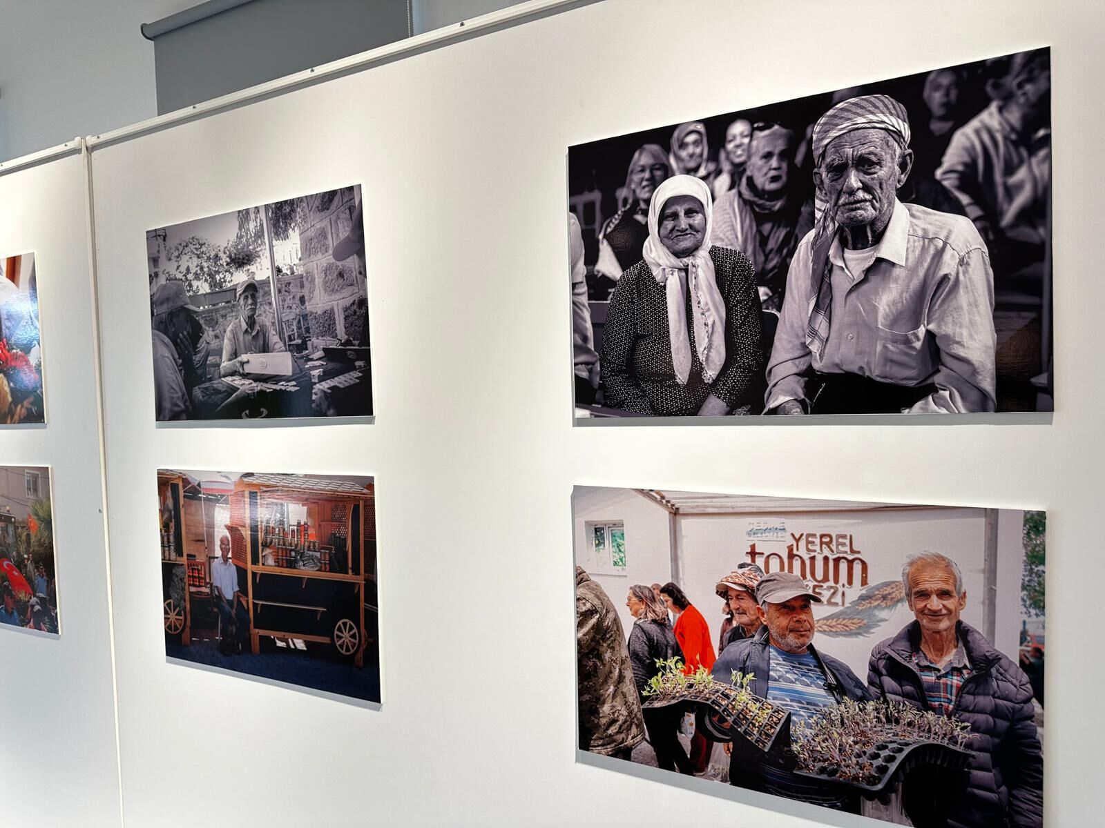 Çeşme’de Sanatla Üretim Buluştu 'Küp' Fotoğraf Sergisi Kapılarını Açtı (4)