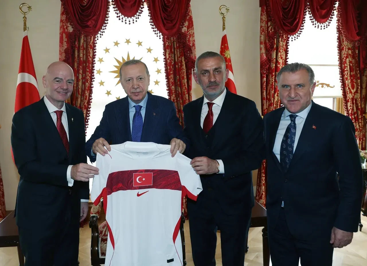 Cumhurbaşkanı Erdoğan, Fifa Başkanı Infantino’yu Kabul Etti! 222