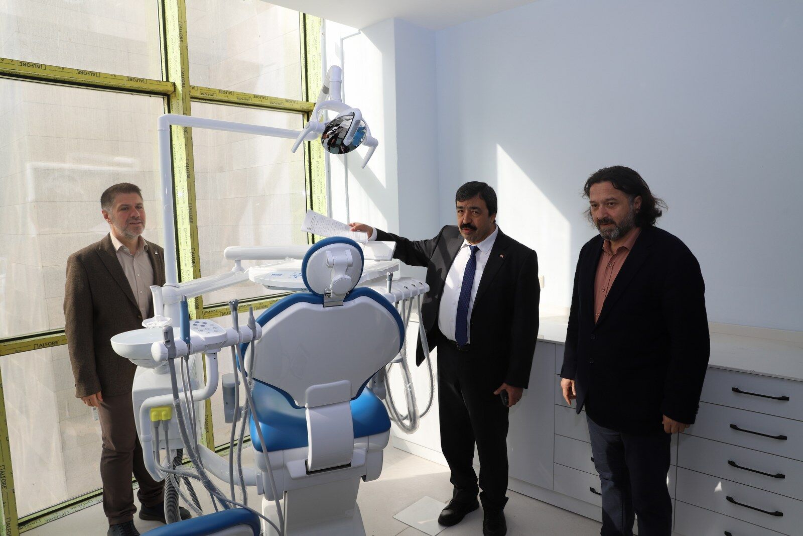 Dekan Akan Rektör Köse Prof.dr.yasin Bulduklu (1)