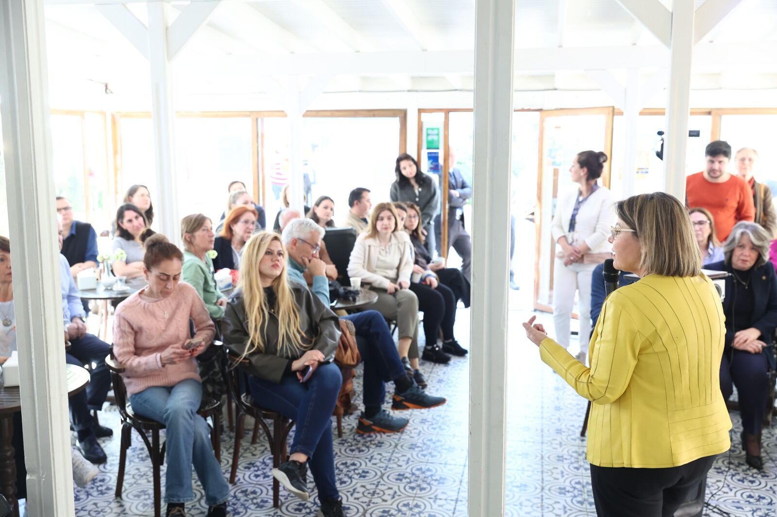 Deü Bilim Kafe Sohbetlerinin 6. Buluşması Gerçekleşti (3) (1)